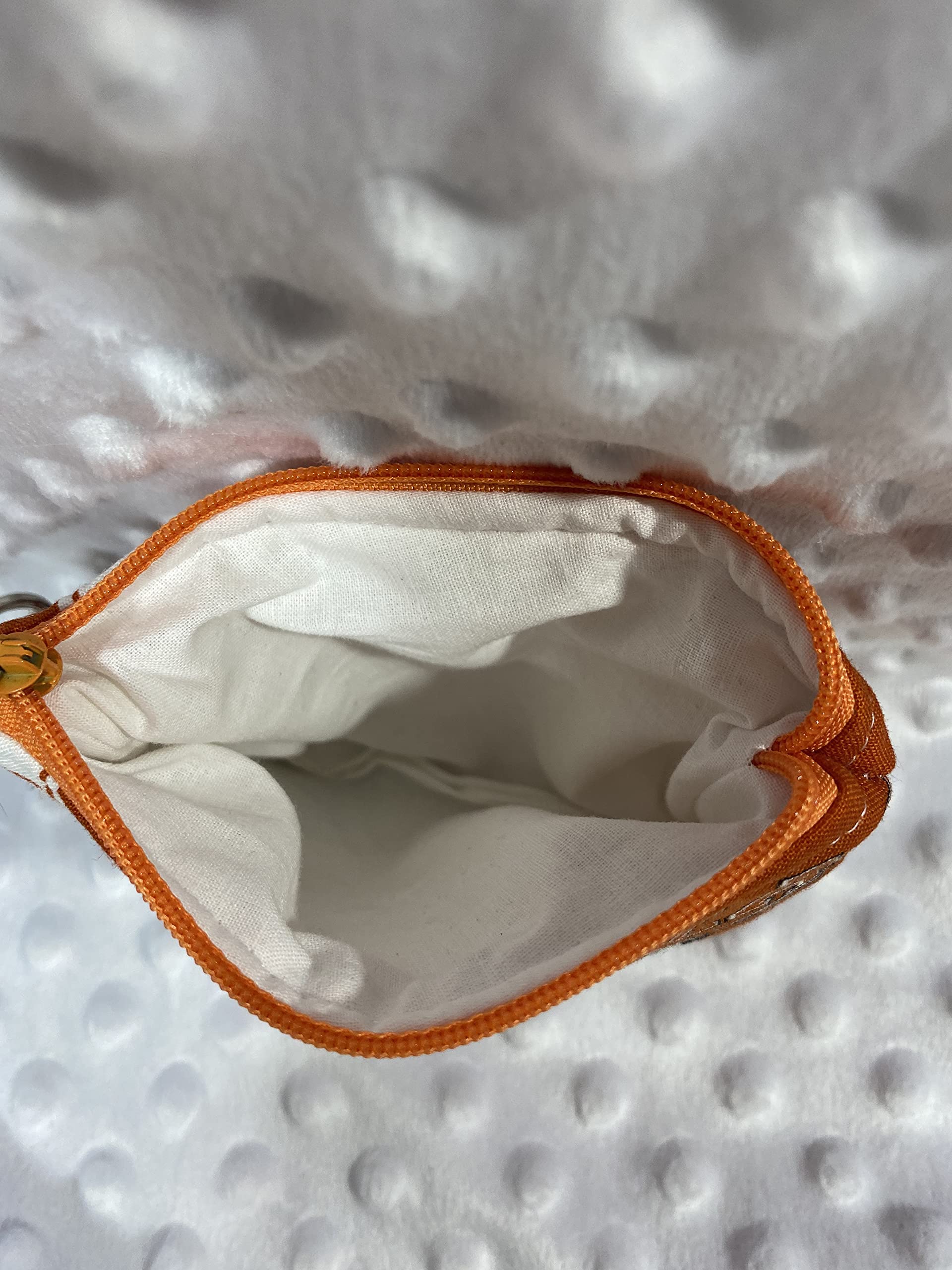 Spacious Zippered Coin Purse Keychain - Versatile Pouch for Cards, Earbuds & Keys - Unisex Gift (TX Longhorns)