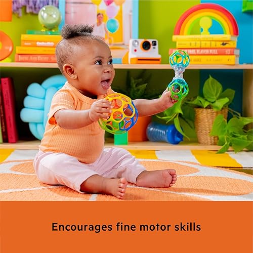 Vista 4 de Bright Starts Easy-Grasp Oball Bundle Set de regalo - Agarra el día, juguetes de pelota y sonajero, paquete de 2, sin BPA, unisex, recién nacido +
