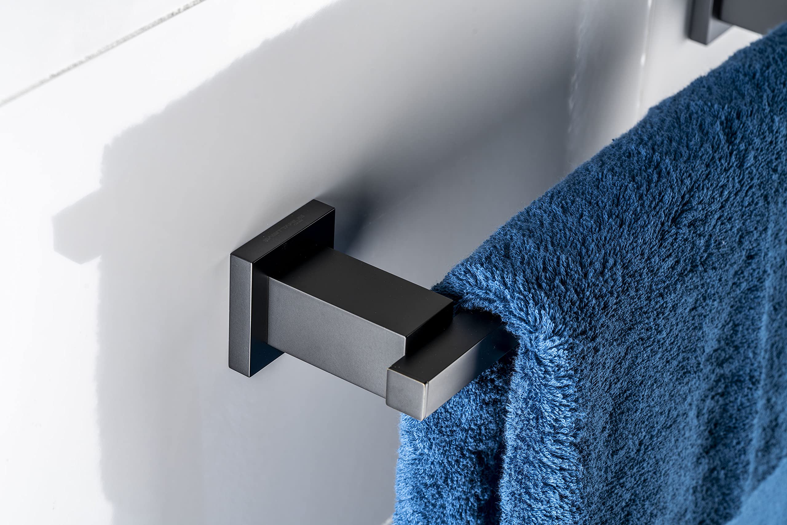 270S1-B 40cm Toallero Montado en Pared | Elegante Soporte para Toallas & Trapos de Cocina para Baño & Cocina | Latón Cromado Duradero – Negro Mate