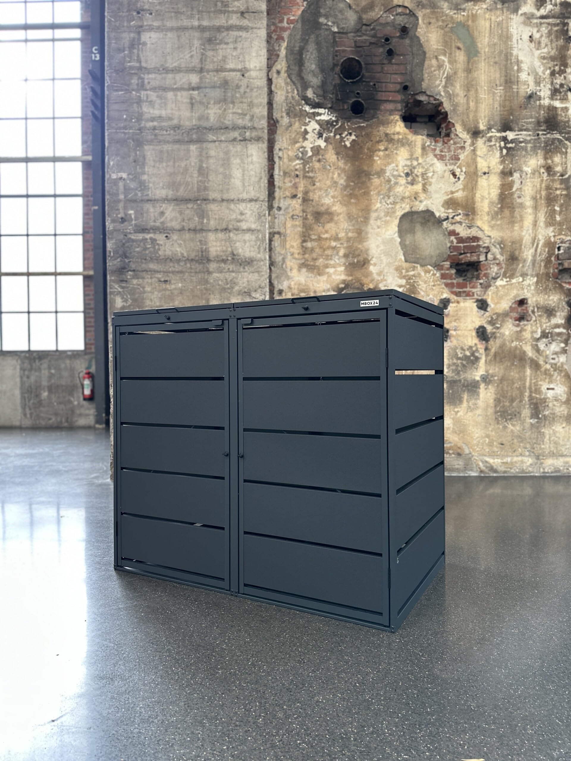 Classic Mülltonnenbox für 3 Mülltonnen (240L) aus verzinktem Stahl, 3er Metall Mülltonnenverkleidung in Anthrazit, robust & wetterfest