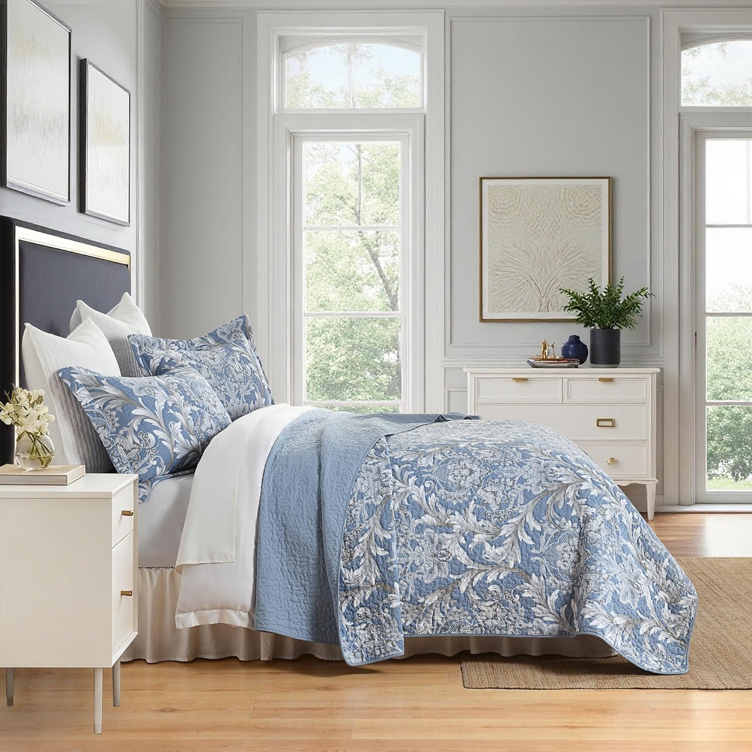 King Quilt Set 100% Cotton – Blue Damask Floral Bedspread, Classic European Style Reversible Quilt Bedding Set 3 Pieces, Lightweight All Season, Dusty Blue & Gray