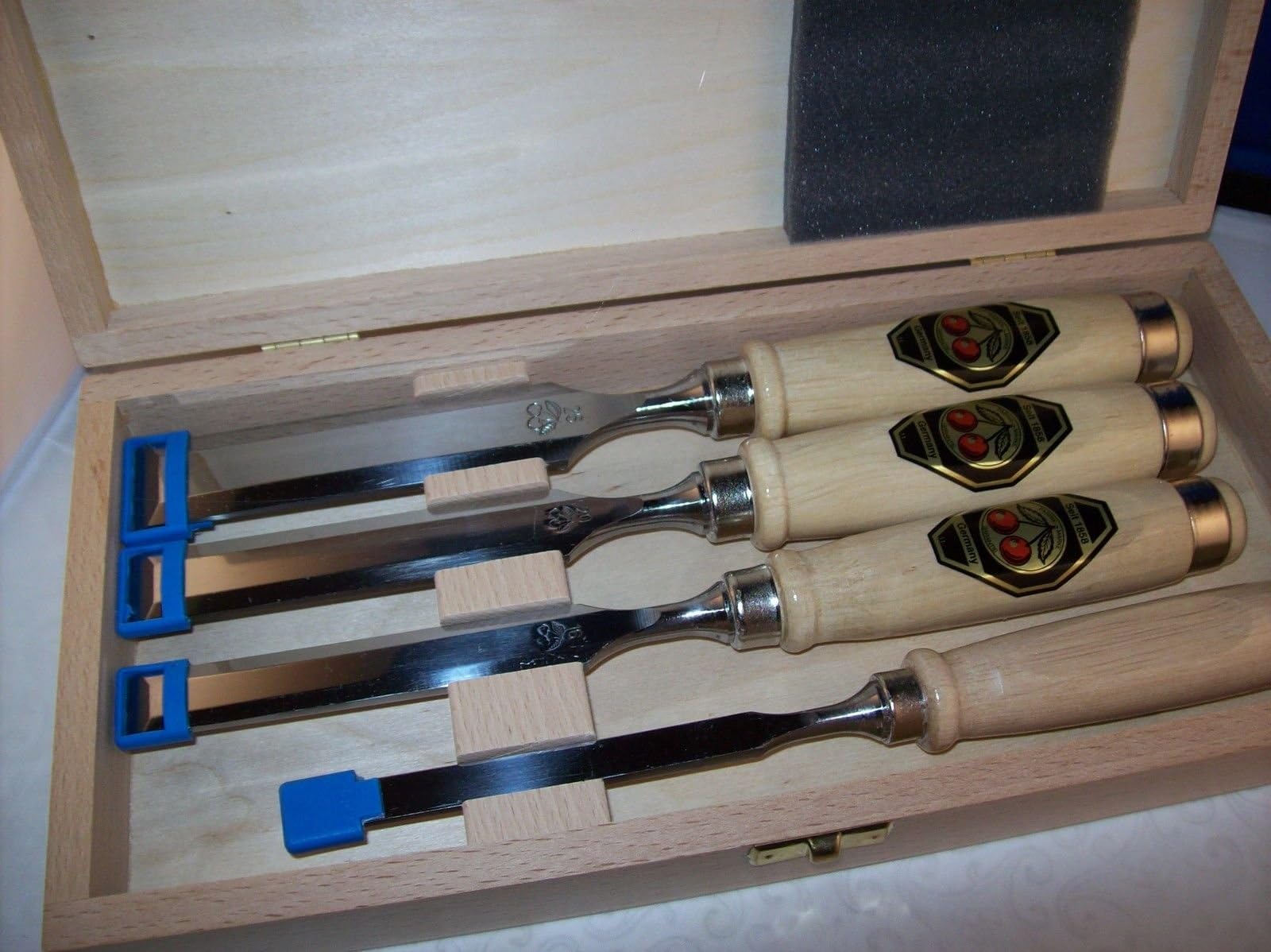 Jonyandwater Chisels Two Cherries 4pc Bevel Edged Chisel Boxed Set 500-1559 -by# bob4551_166291219018521