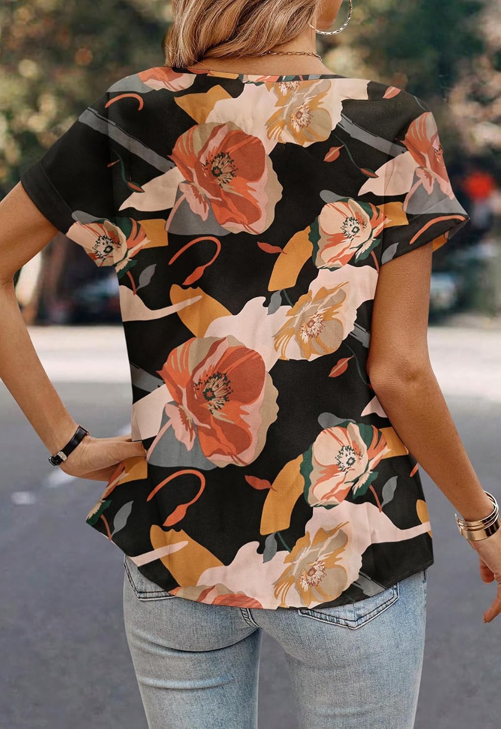 Summer Short Sleeve T Shirt for Women Pleated Crew Neck Top Casual Loose Blouses - Image 4