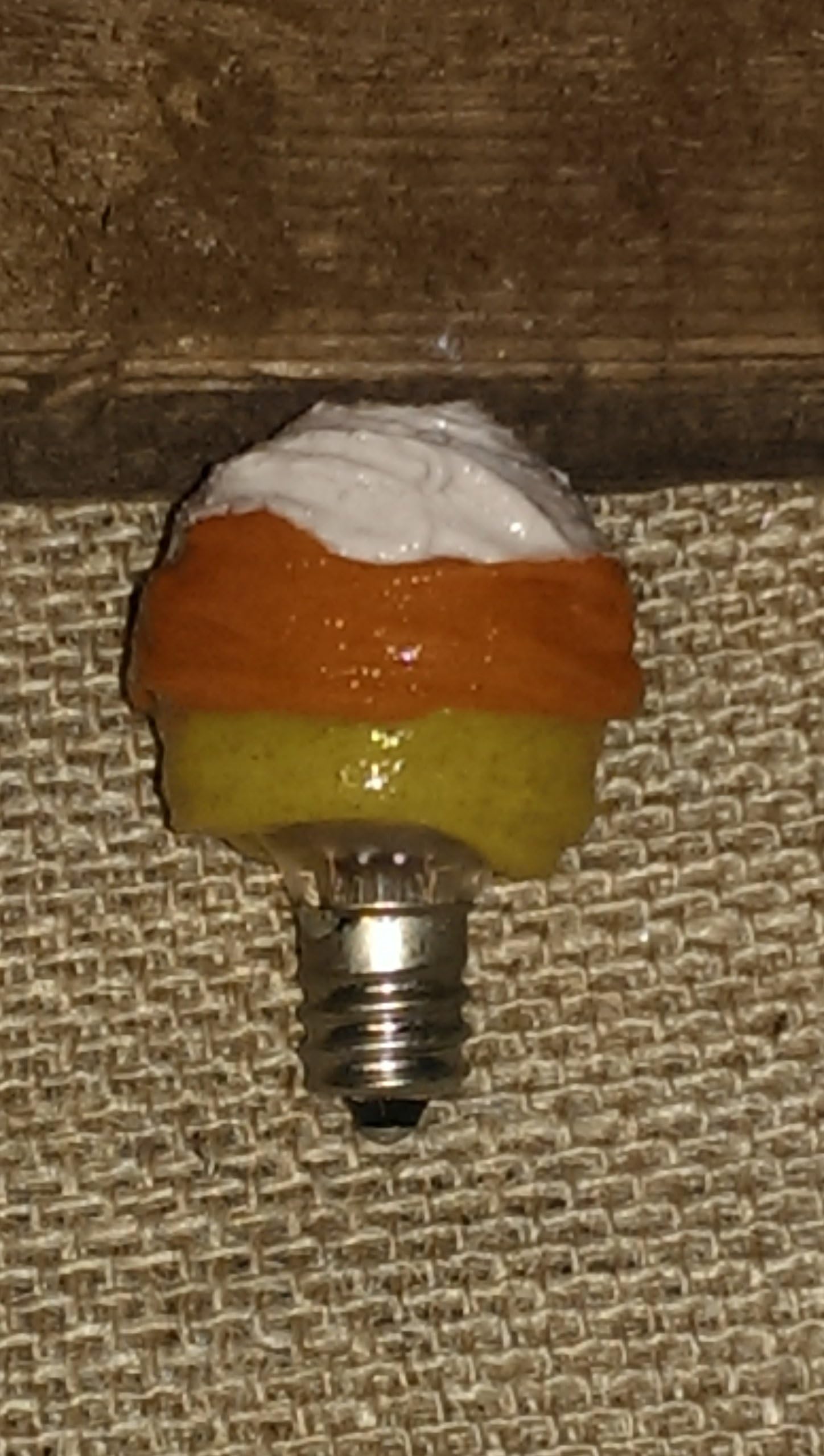 Scented Specialty Bulb - Candy Corn