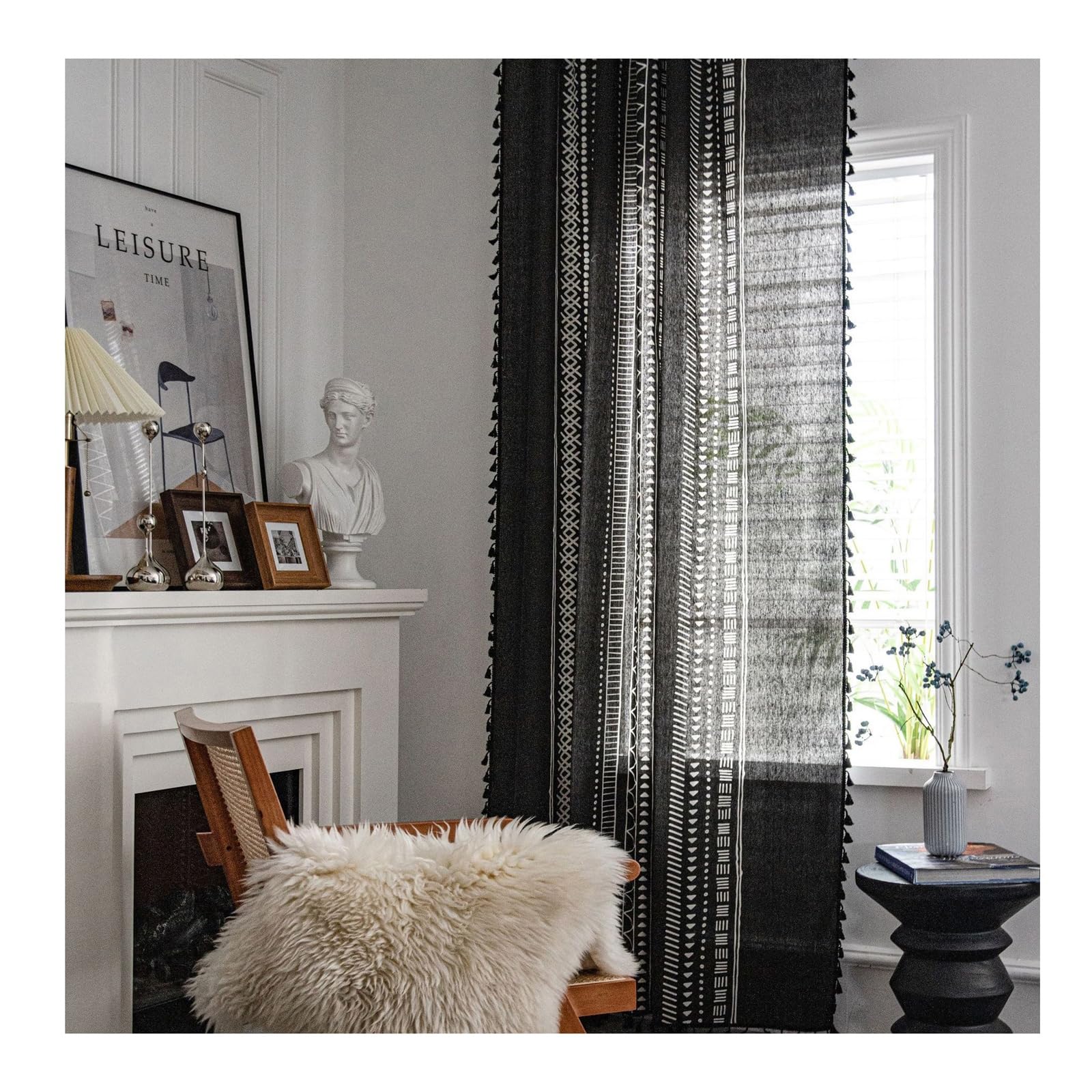 Rideaux Assombrissants, 2 Pièces, 300x260CM, Noir Blanc Passe Tringle, Coton Lin, Imprimés Géométriques Tribaux avec Pompons, 150x260 cm x 1pc