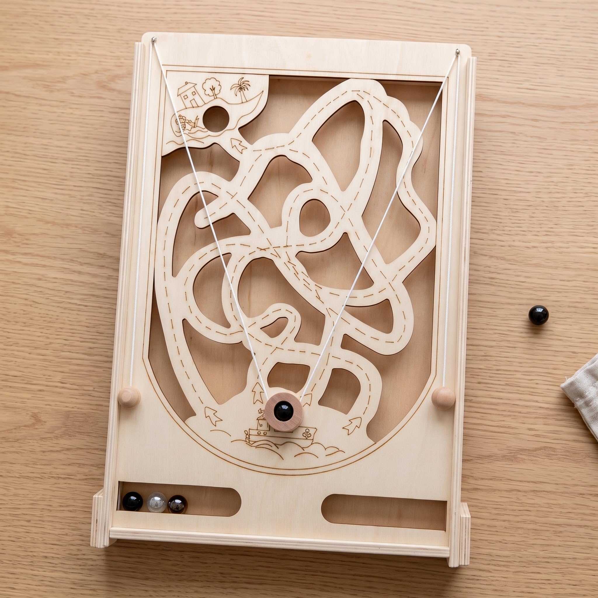 Qianly in Legno con Avventura Pirata per Allenare Coordinazione Mano Occhio E Controllo Fine Gioco da Tavolo con Struttura Robusta Adatto per Giochi Famiglia, Multiforo
