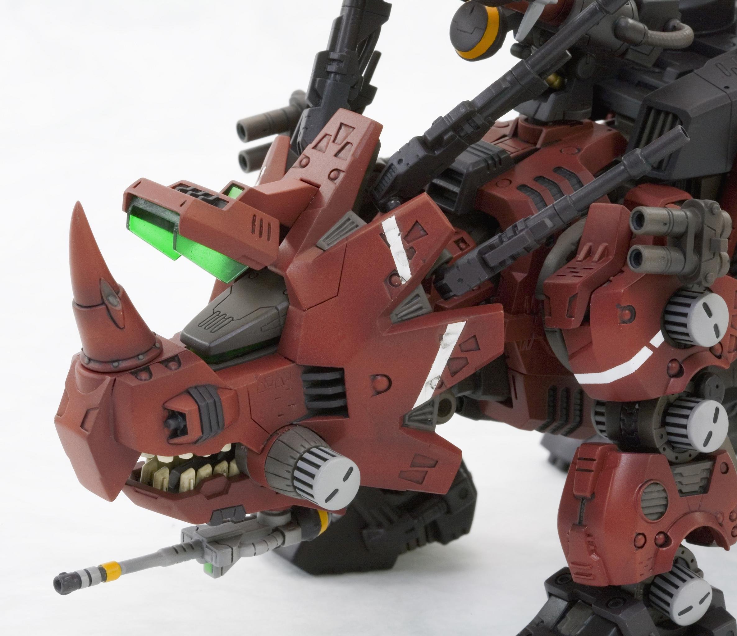 Amazon.com: 1/72 Scale High End Master Model EZ-004 Red Horn Zoid 