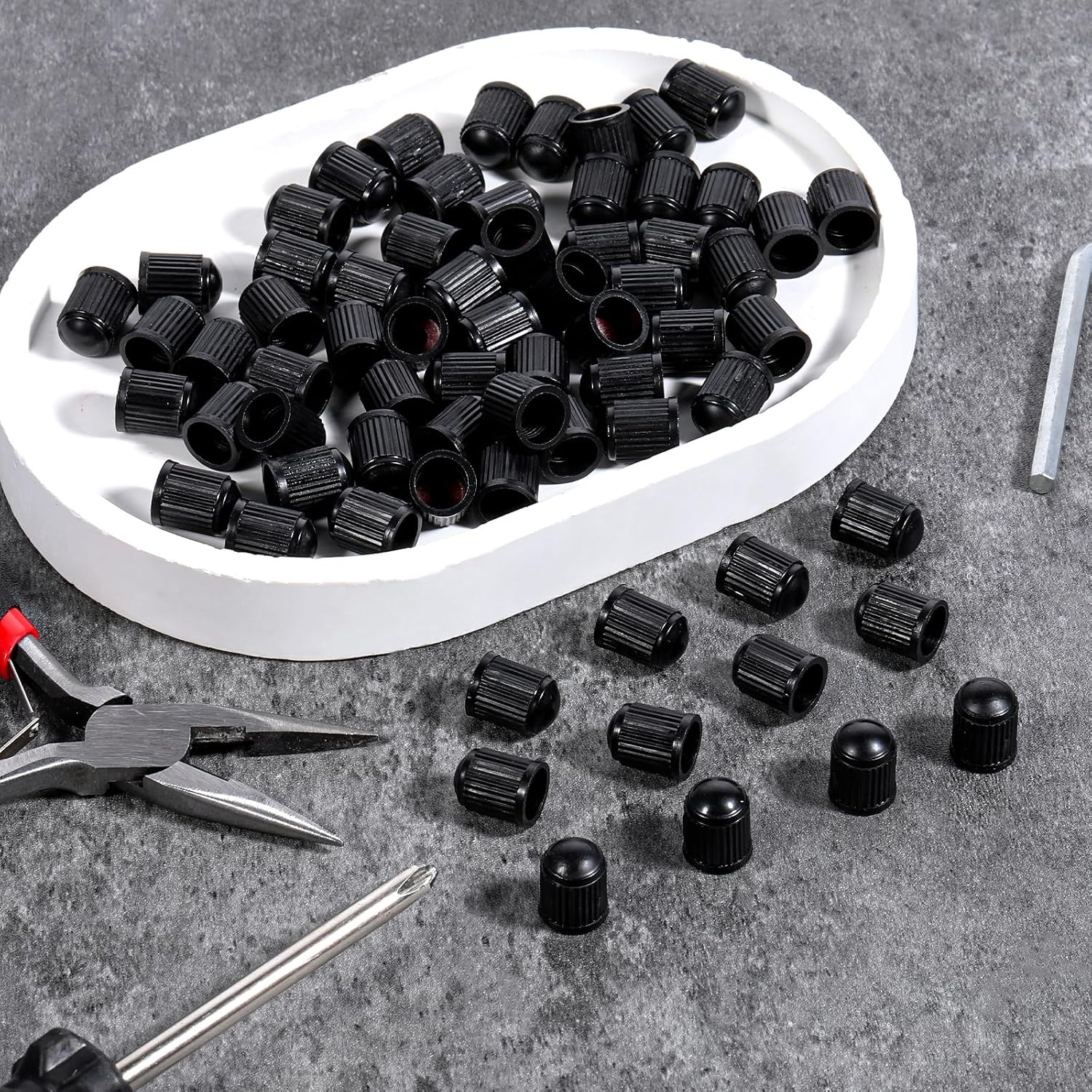 1000 Pack Valve Stem Caps Tire Valve Caps with O Rubber Ring Plastic Valve Tire Covers Black Dust Caps for Cars, SUVs, Bike, Bicycle, Trucks, Motorcycles