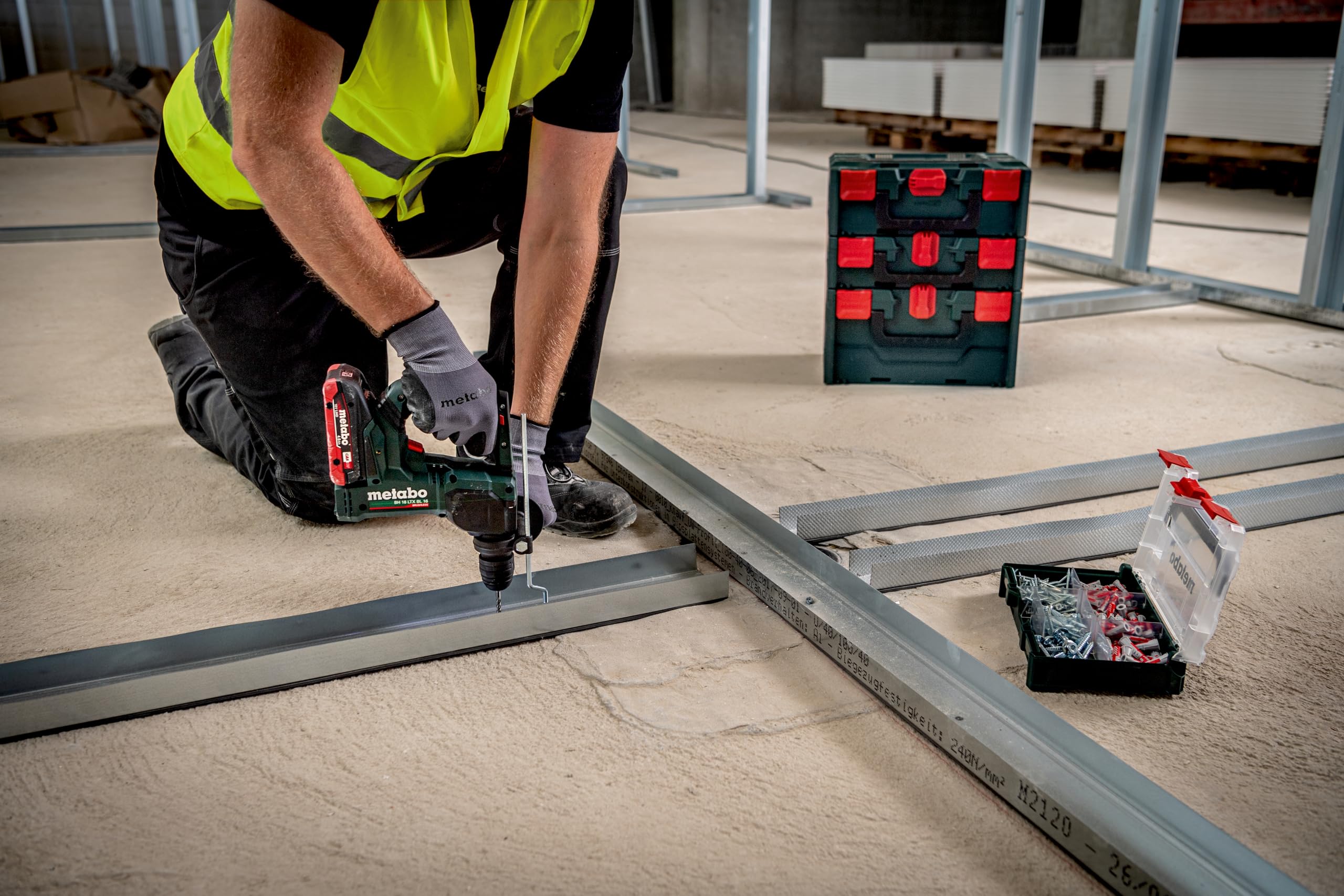 metabo BH 18 LTX BL 16 Taladro Percutor, Martillo sin Escobillas de 18 V | Ligero sistema MVT antivibración, incluye tope de profundidad y mango adicional, sin batería ni cargador, sistema CAS
