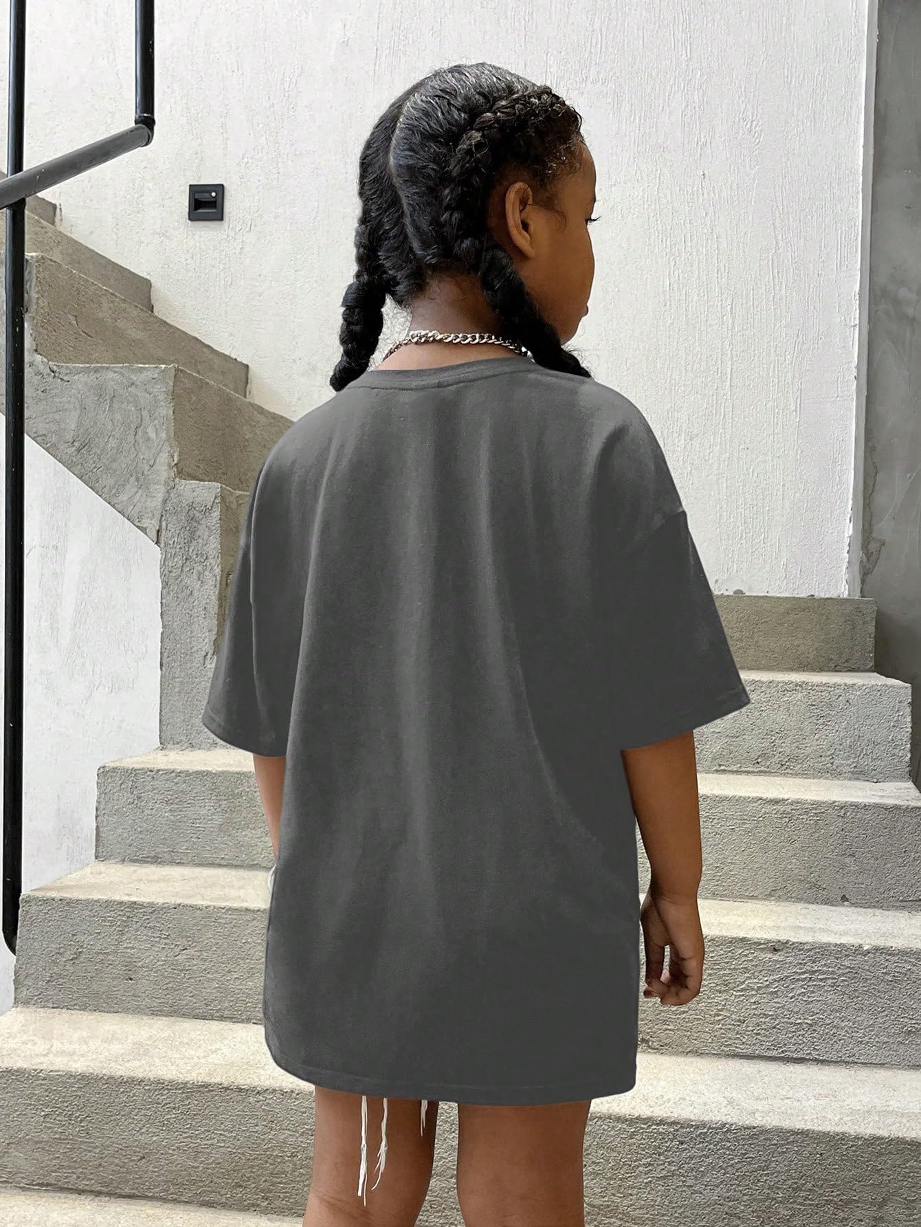Floerns Conjunto de 2 piezas para niña con estampado gráfico Y2k con hombros caídos y pantalones acampanados