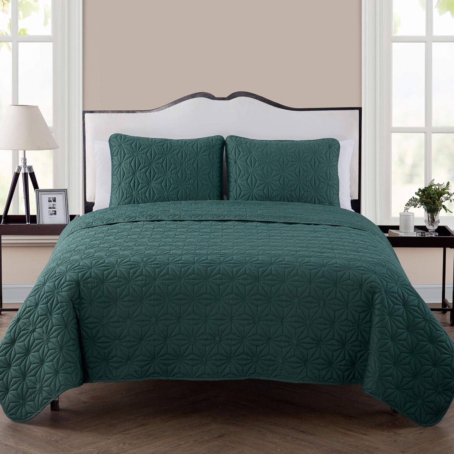 Full Green Microfiber Reversible Geometric Quilt Set