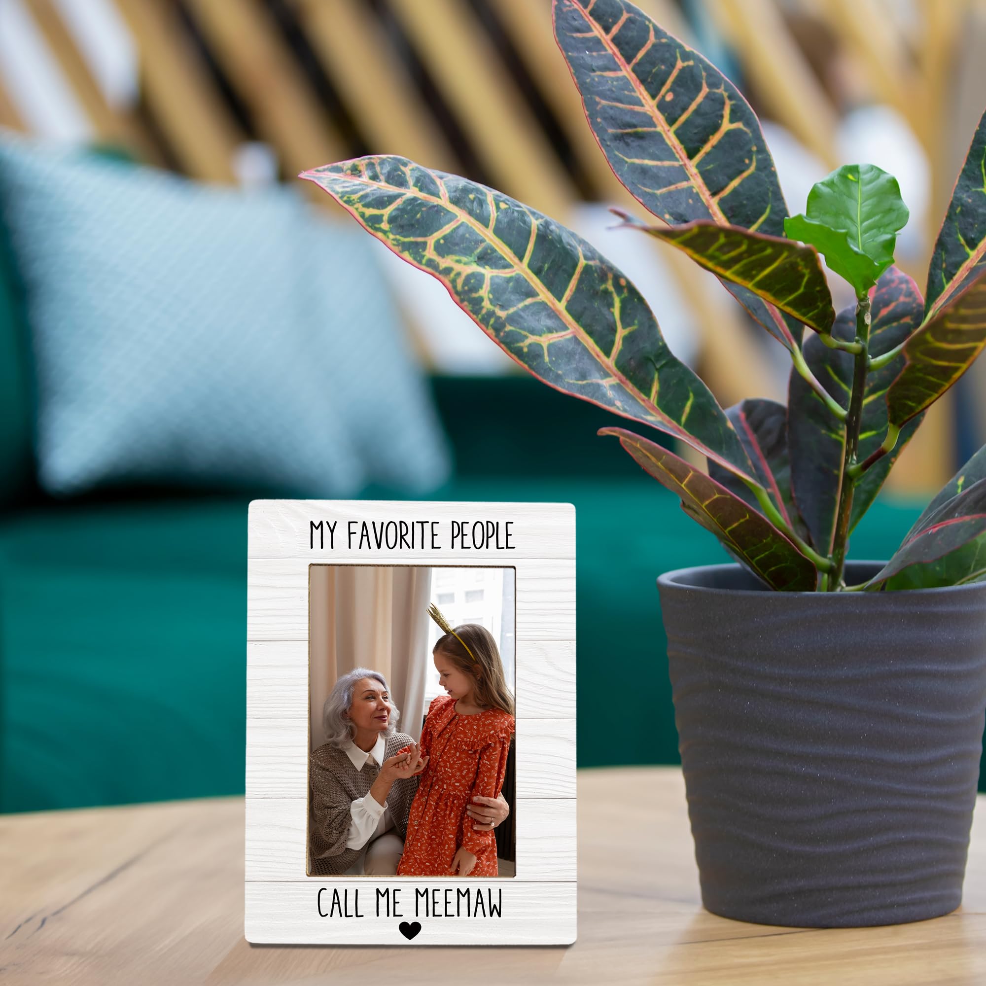 Meemaw Picture Frames, Gifts for Grandma, Mothers Day Birthday Gift for Grandma Nana Wooden Photo Frames, My Favorite People Call Me Meemaw Picture Photo Frame forDesk Table 4X6 Photos