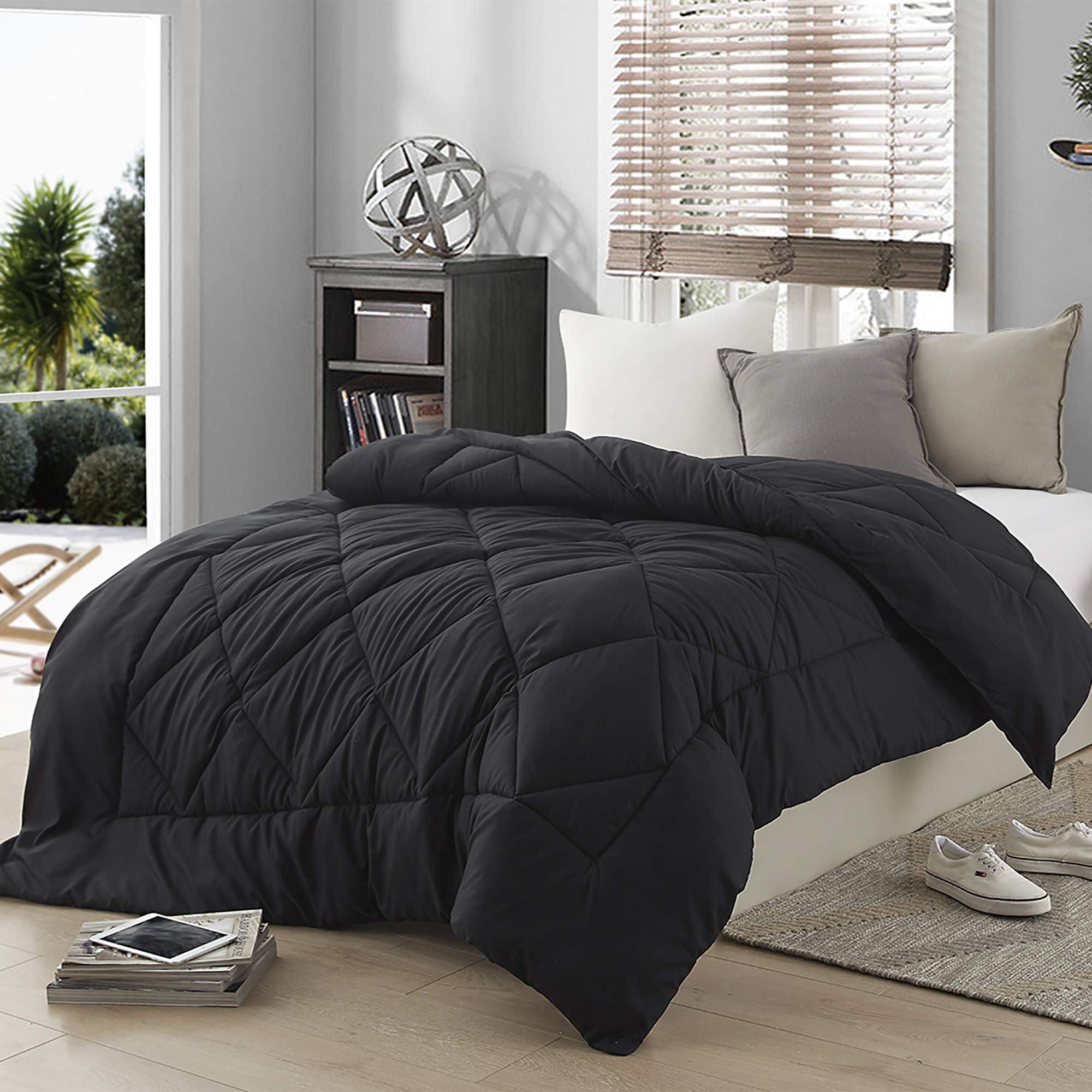DormCo Black Comforter - Twin XL Bedding Twin Extra Long