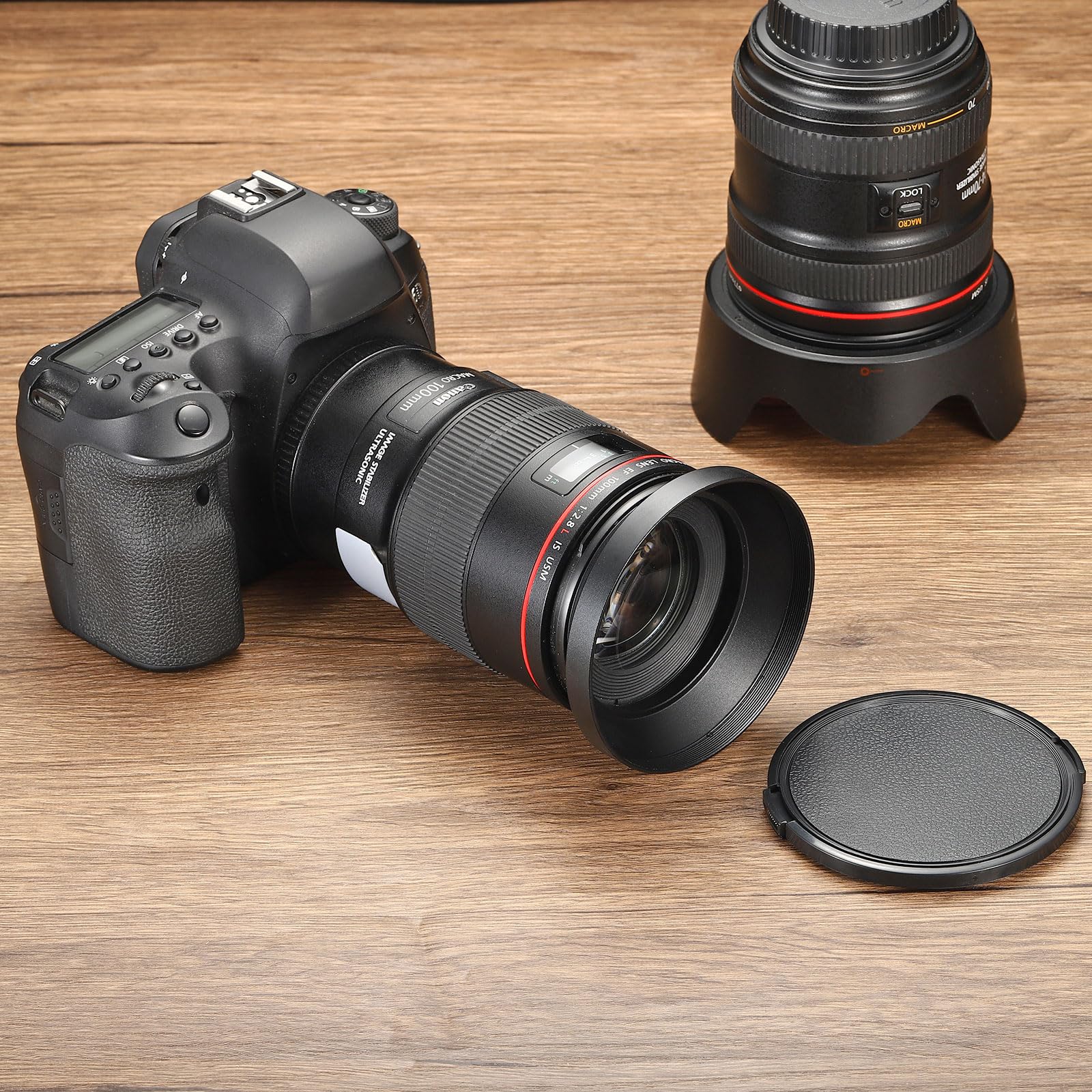 Canon カメラとレンズキャップレンズフード付き