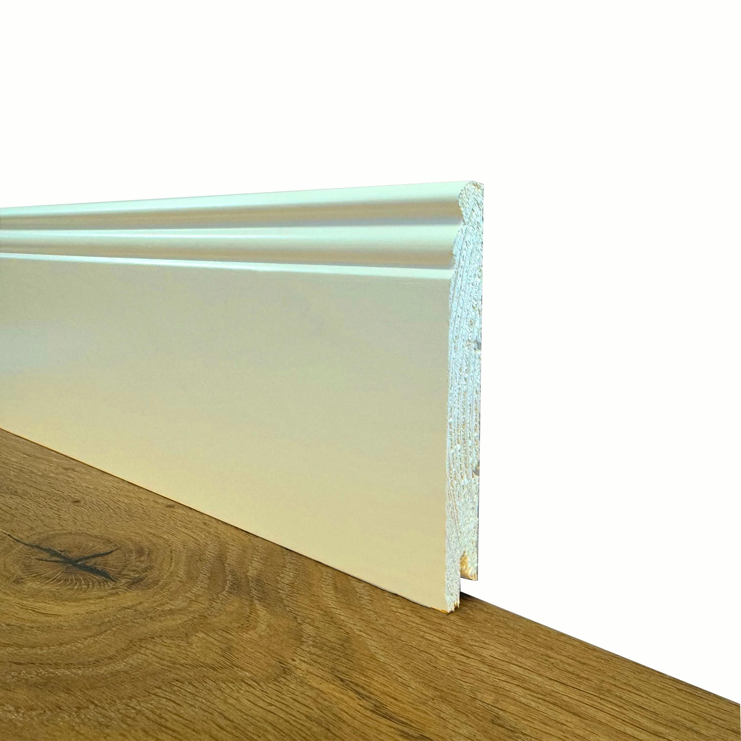 100ml di Battiscopa PREMIUM in legno MASSELLO mod.DUCALE 120x15 laccato bianco RAL 9010 (Avorio)