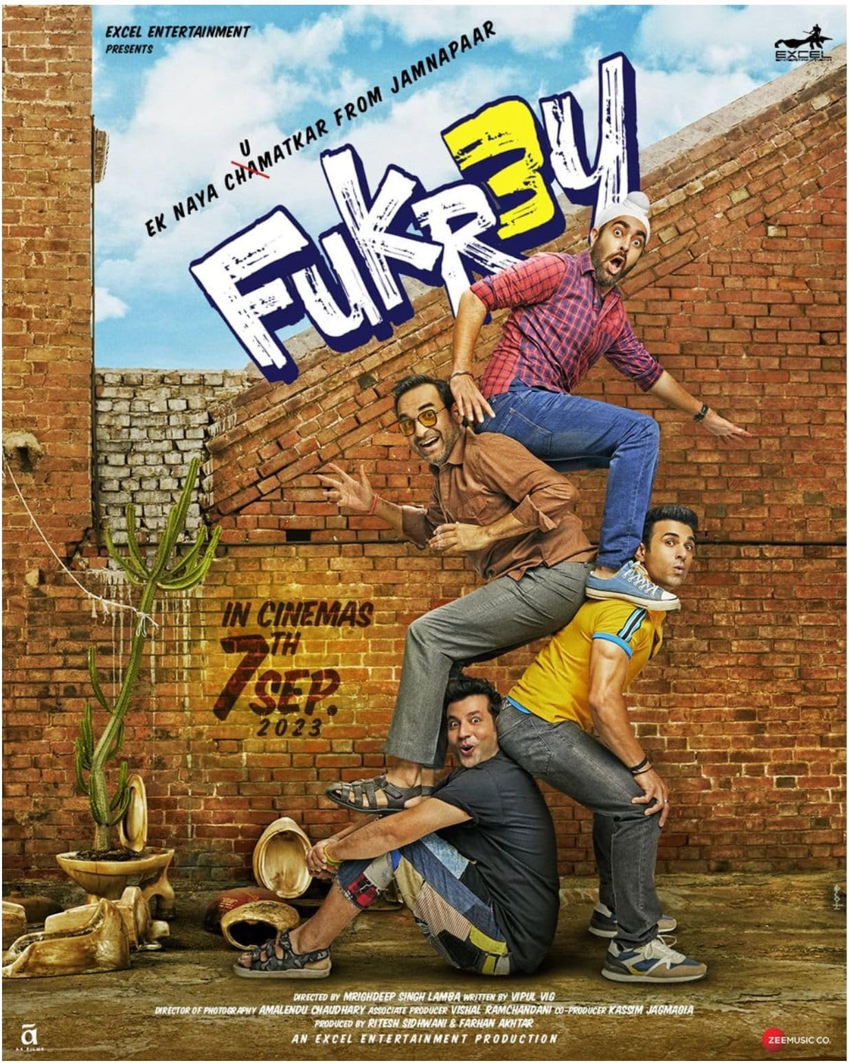 Cinematic Studio - Original Fukrey 3 Movie Poster - Official Licensed Product - Premium Glossy Finish - Perfect for Fans of the Movie and Home Decor