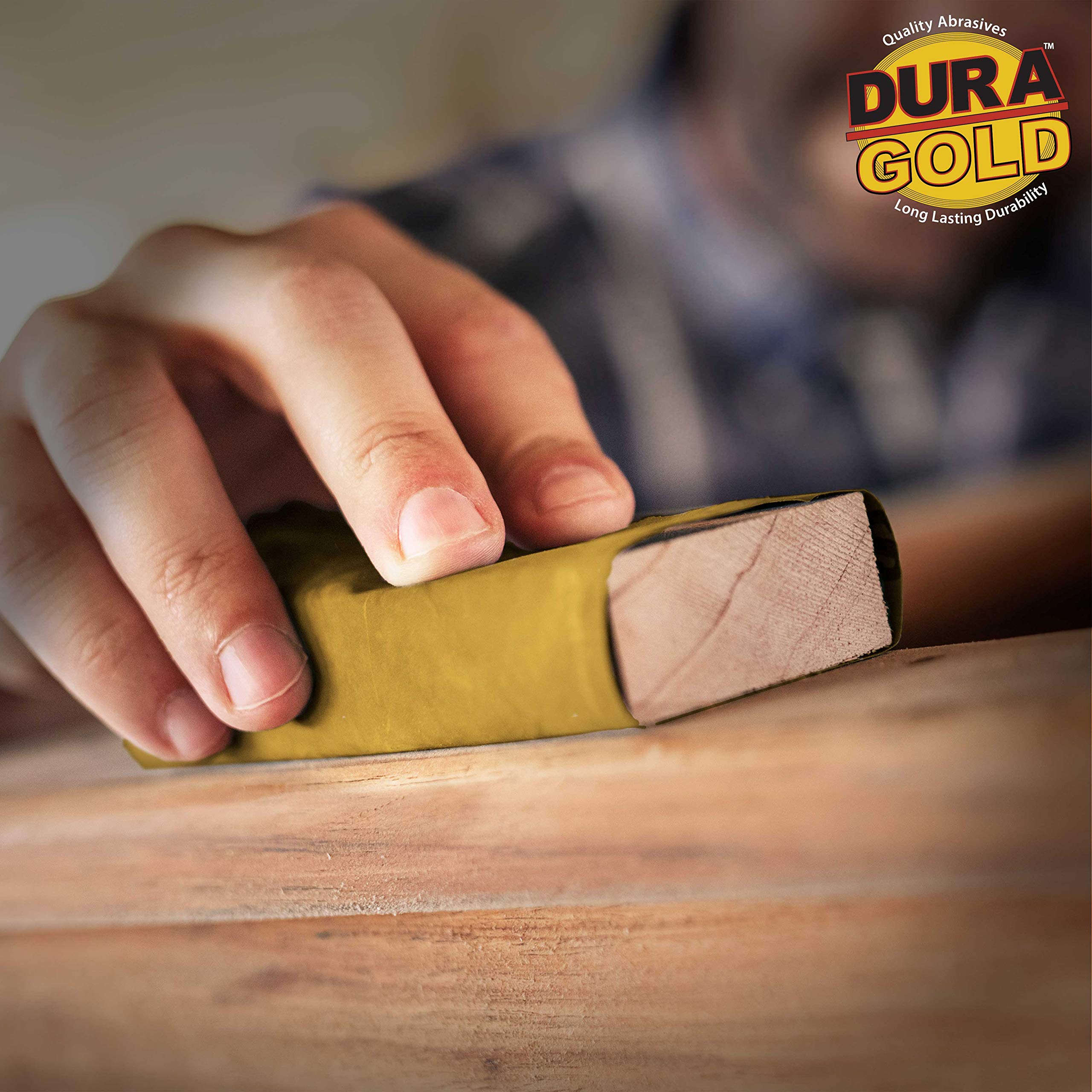 Dura-Gold - Papel de lija de grano 600 dorado – 1/4 hoja de papel de lija liso 5.5" x 4.5" – para lijadoras de palma automotriz y carpintería – Caja de 400