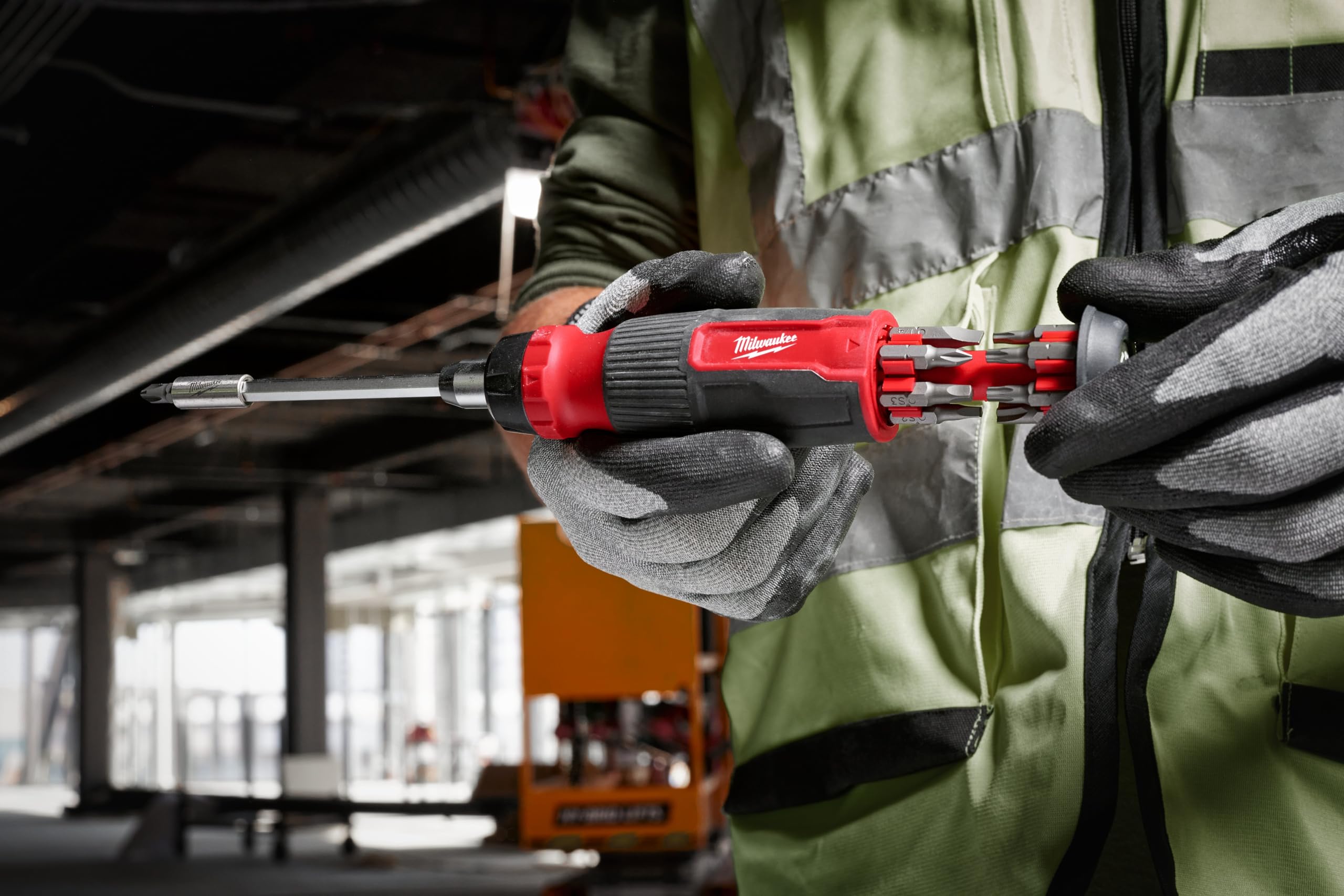 Milwaukee Multi-Bit Schraubendreher mit Ratschenfunktion 14-in-1 inkl. 13 Bits PH/PZ/TX/SL/HEX