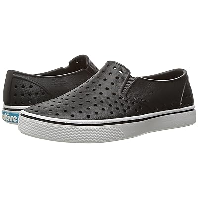 Native Shoes Kids Miles Slip On Sneakers (Little Kid/Big Kid) Kids Shoes Jiffy Black/Shell White
