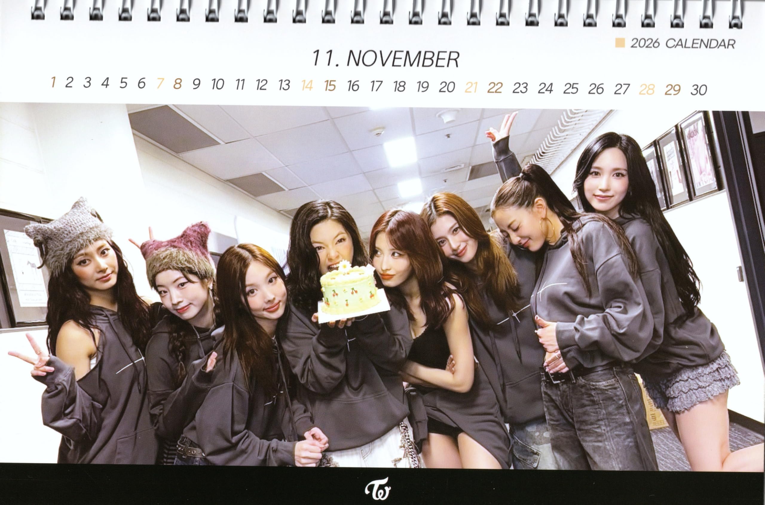 twice Ⅲ ハイスクールセット　トゥドゥンイ　体操服　新品未使用 twice Ⅲ ハイスクールセット トゥドゥンイ 体操服 新品未使用 Amazon