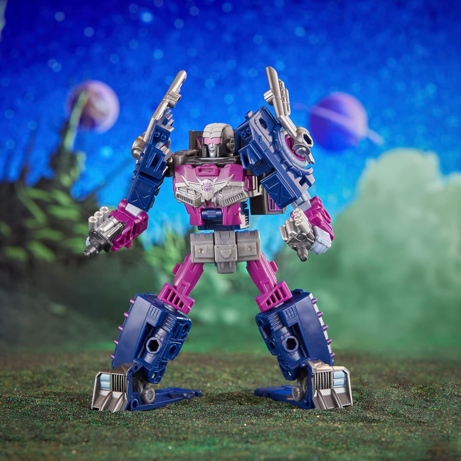 Transformers Toys Legacy Evolution Deluxe Axlegrease Toy, 5.5-inch, Action Figure for Boys and Girls Ages 8 and Up