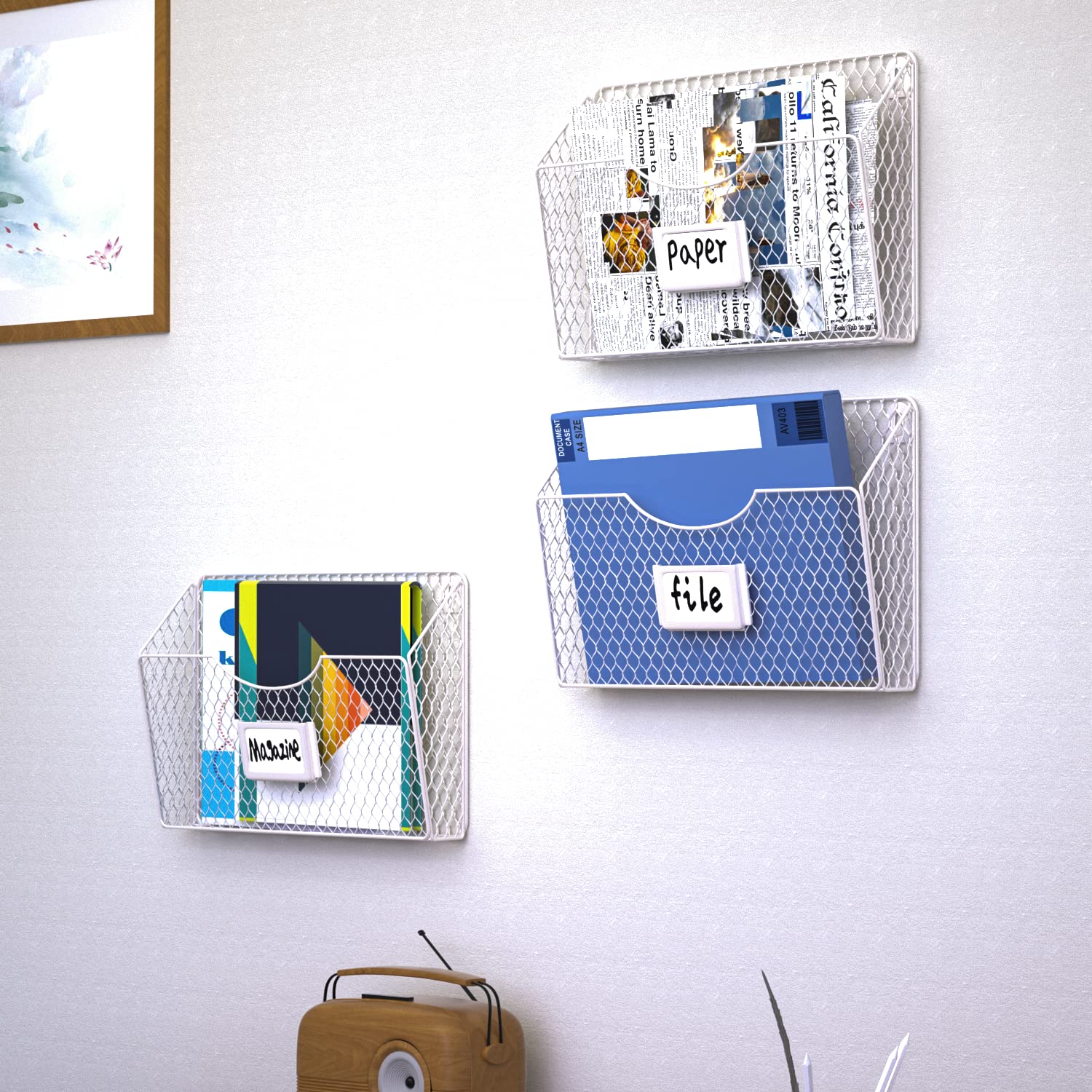 Zeitschriftenständer mit 3 Fächern, Hängemappen, Metalldrahtkörbe mit Etikettenschlitz, Literaturkataloge, Post, Briefe, Diagramme, Broschüren, Wandorganizer für Büro, Schlafsaal