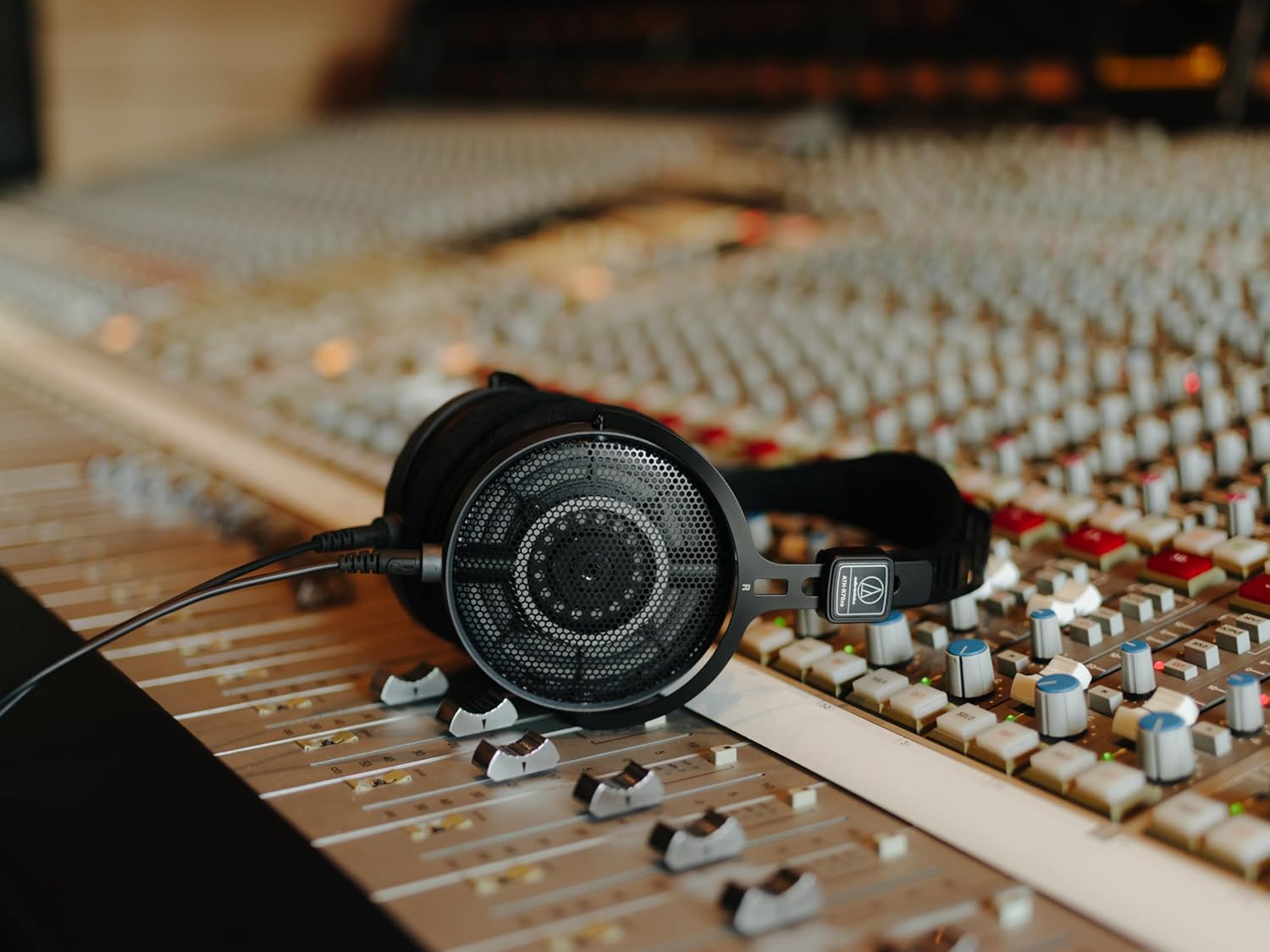 Audio-Technica ATH-R70XA Open-Back Headphones - Image 19