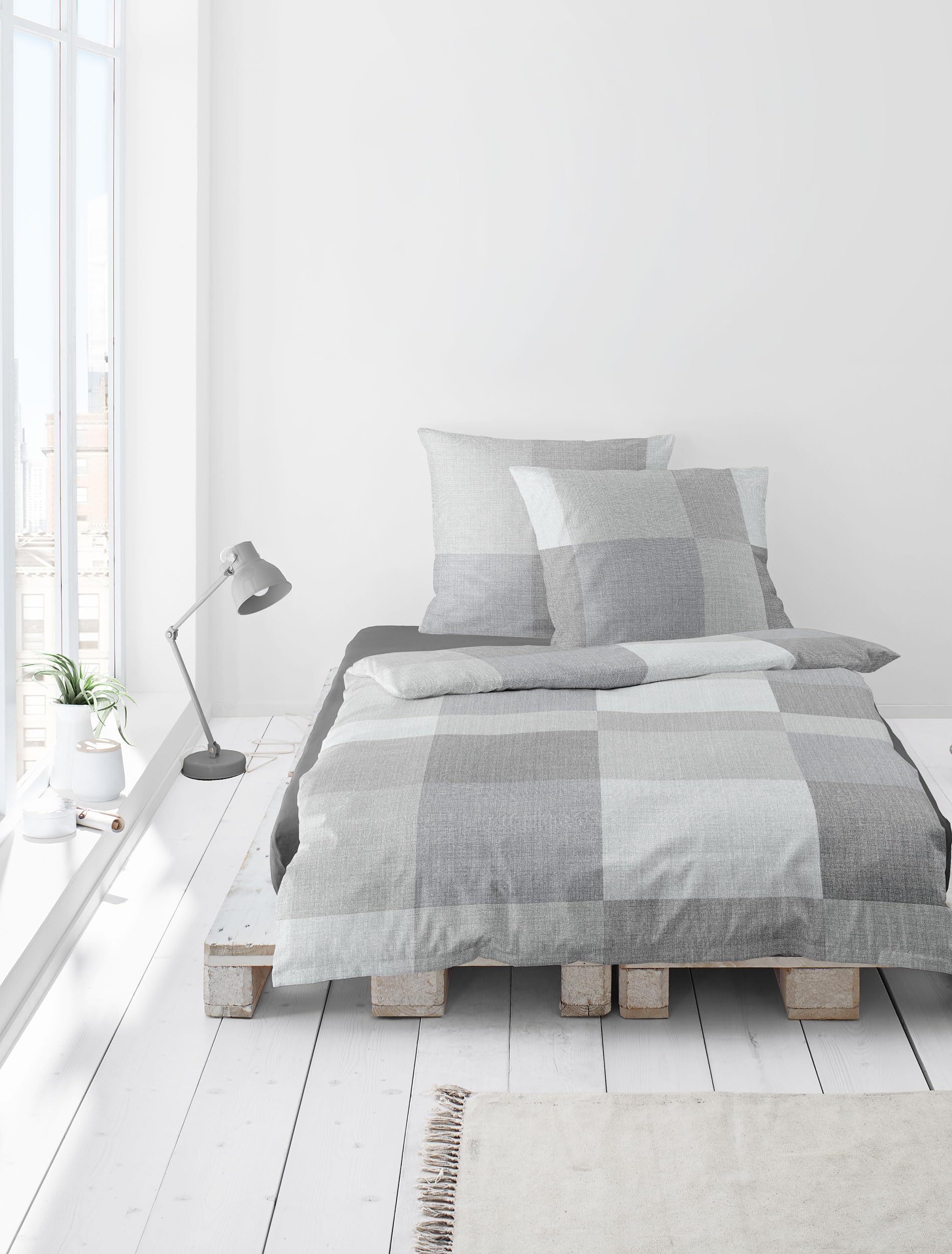 Bierbaum Bettwäsche 6520, Satin Basic, Designed in Germany, silber 13, 135x200 + 80x80 cm
