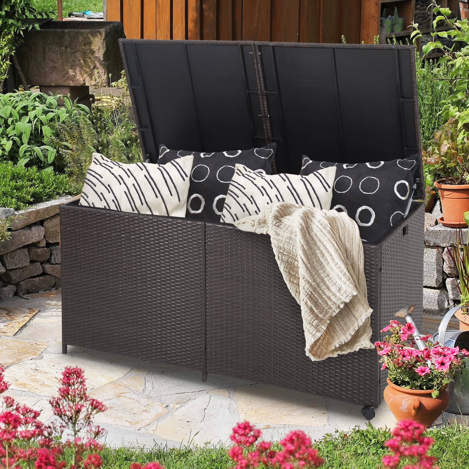 COSTWAY XXL Gartenbox mit 662 L Fassungsvermögen, Aufbewahrungsbox aus Rattan mit Reißverschluss & 2 Universalrädern, Kissenbox Gartenschrank Gartentruhe wetterfest für Garten, Hinterhof