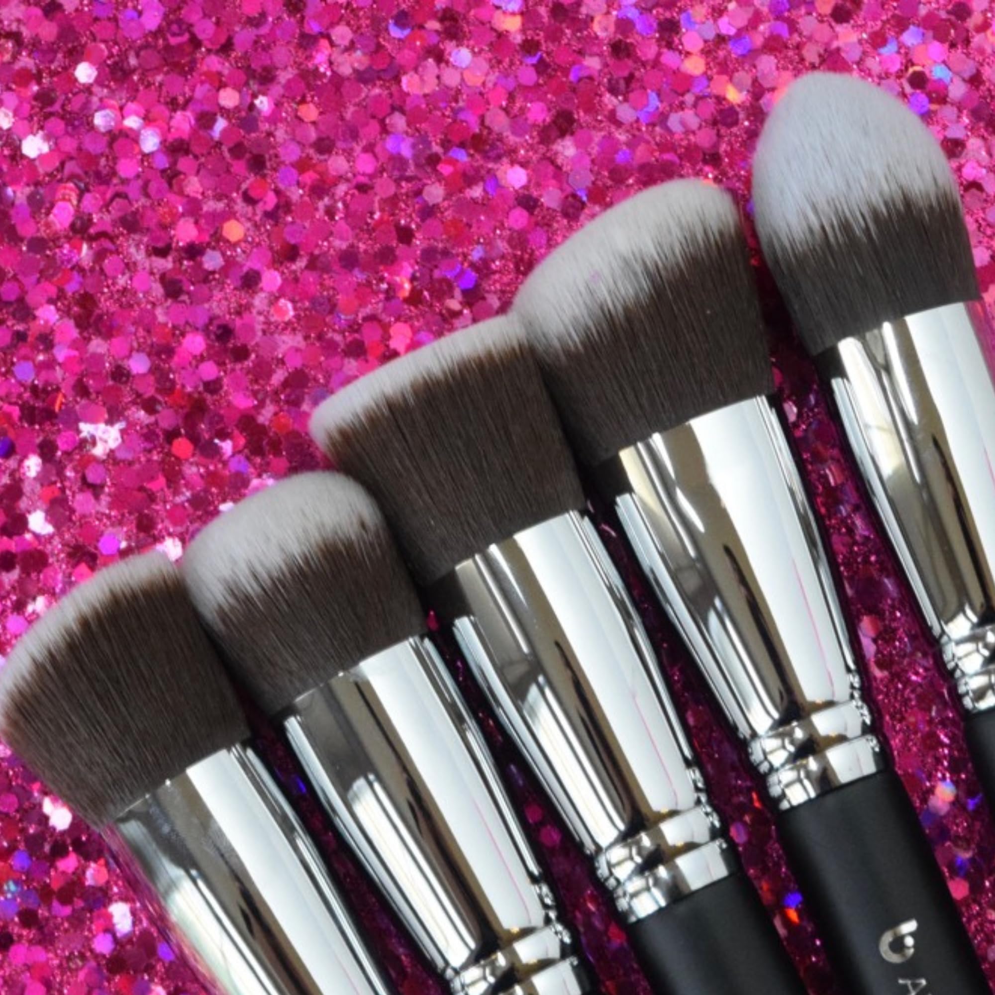 Brocha de base de polvo mineral para cara, brocha de acabado para polvo prensado, brocha de polvo para polvo suelto, brocha redonda Kabuki, sintética