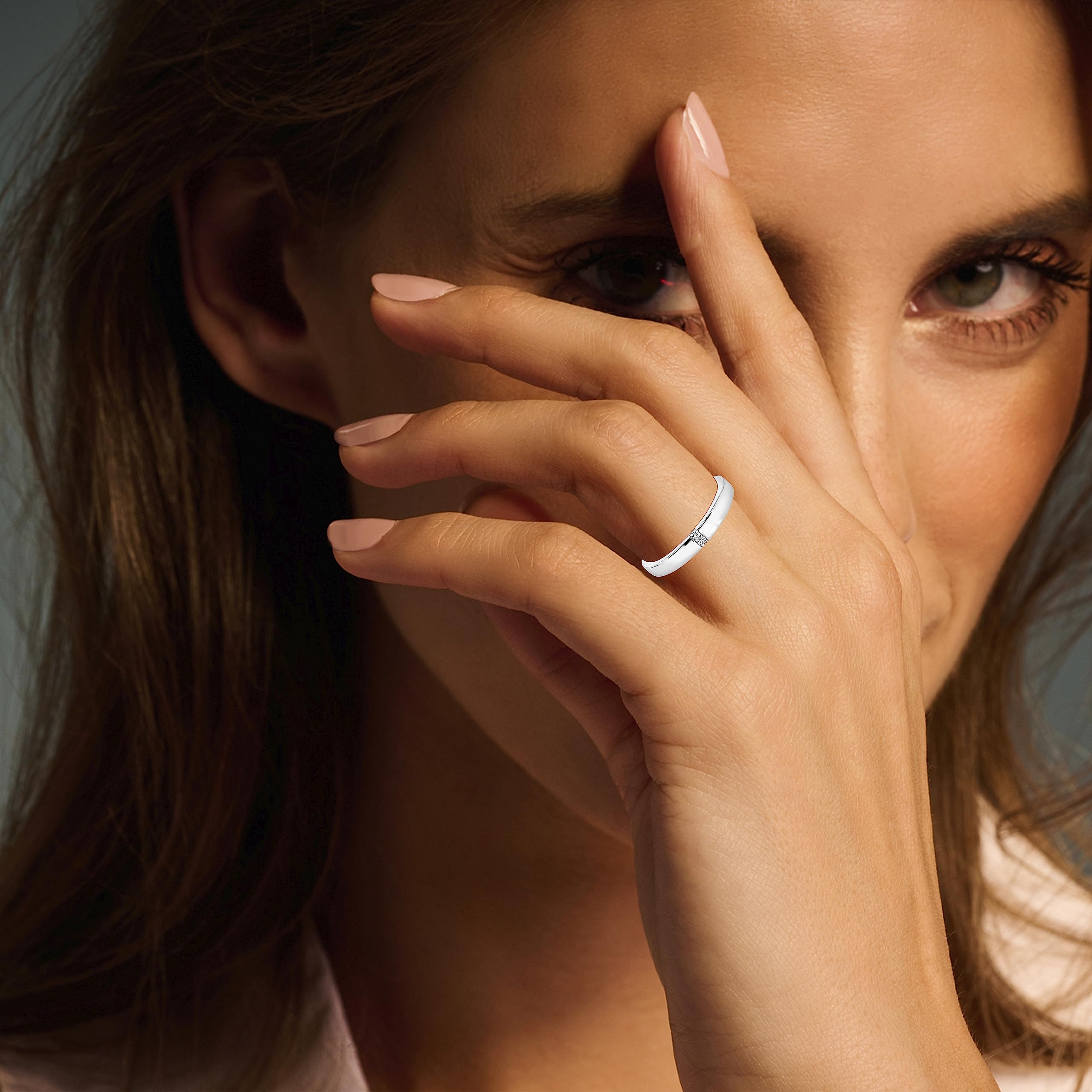 MIORE Verlobungsring Damen aus 9 Karat Weißgold (375) mit 0.02 Ct Diamanten in Spannfassung, Verlobungsring mit 4 natürlichen Brillanten, Echtgold allergenfrei & handgefertigt (Gr.48-60)