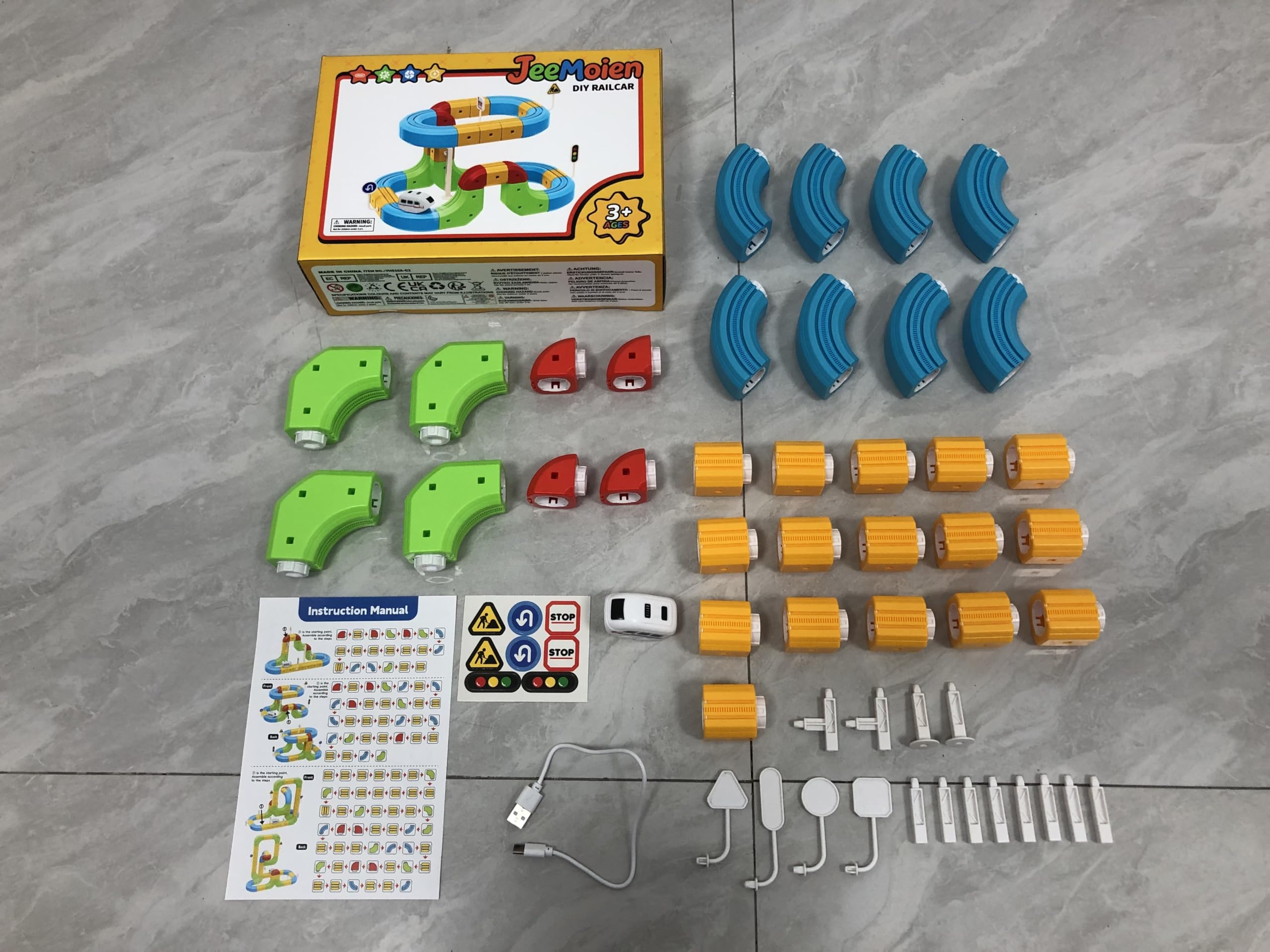 Elektryczny Zestaw Pociągu dla Dzieci Wiek 4-8, 54-elementowe klocki torowe DIY 3D, pojazd STEM, prezent urodzinowy dla chłopców i dziewcząt 3 4 5 6 7 8 9 Lat
