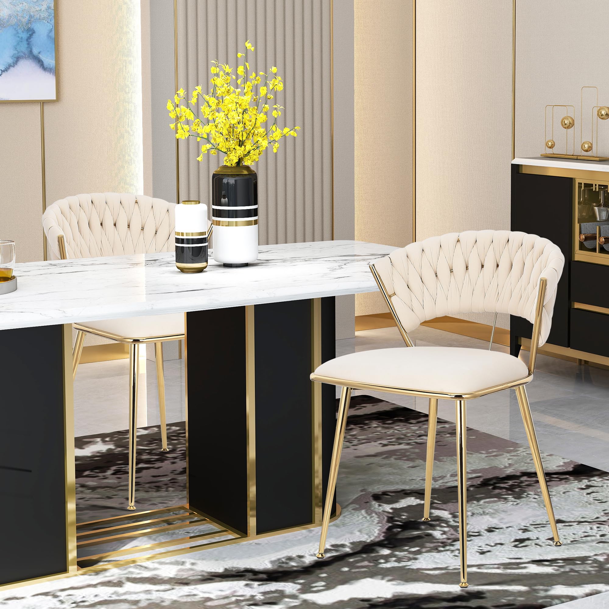 Juego de 2 sillas de comedor modernas de terciopelo con patas doradas, sillas acolchadas con respaldo redondo para cocina, dormitorio, tocador, sala de conferencias, color beige
