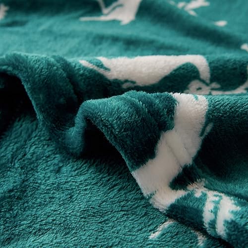 Miniatura 4 de FY FIBER HOUSE Manta navideña de franela para decoración del hogar, para sofá, con estampado de renos, 50 x 60 pulgadas, color verde