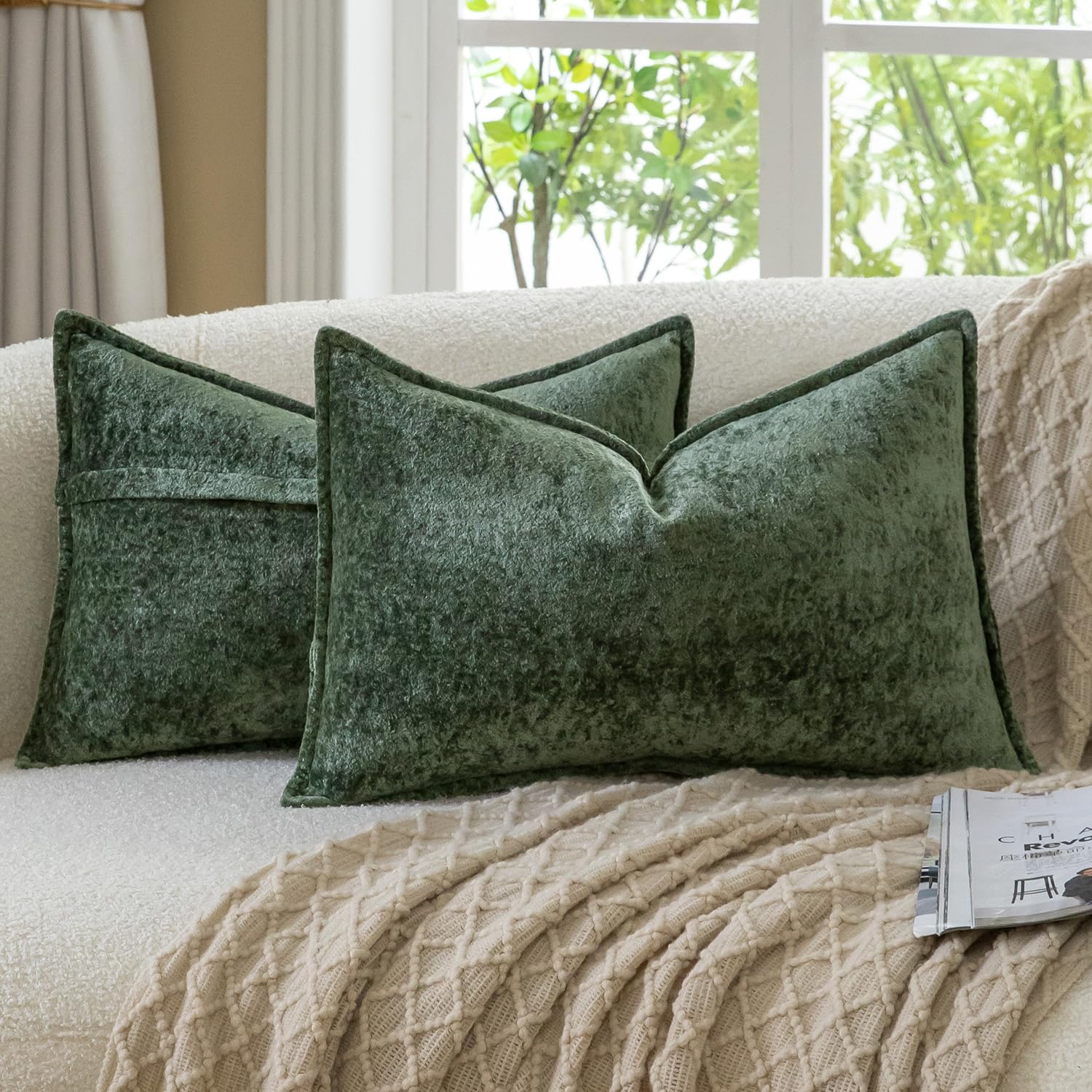 Madizz Decorative Vintage Chenille Cushion Covers Pack of 2 Plaid Couch Pillows Neutral Boho Farmhouse Pillow Cases Home Decor for Couch Sofa Bedroom Living Room 30x50 CM, Green