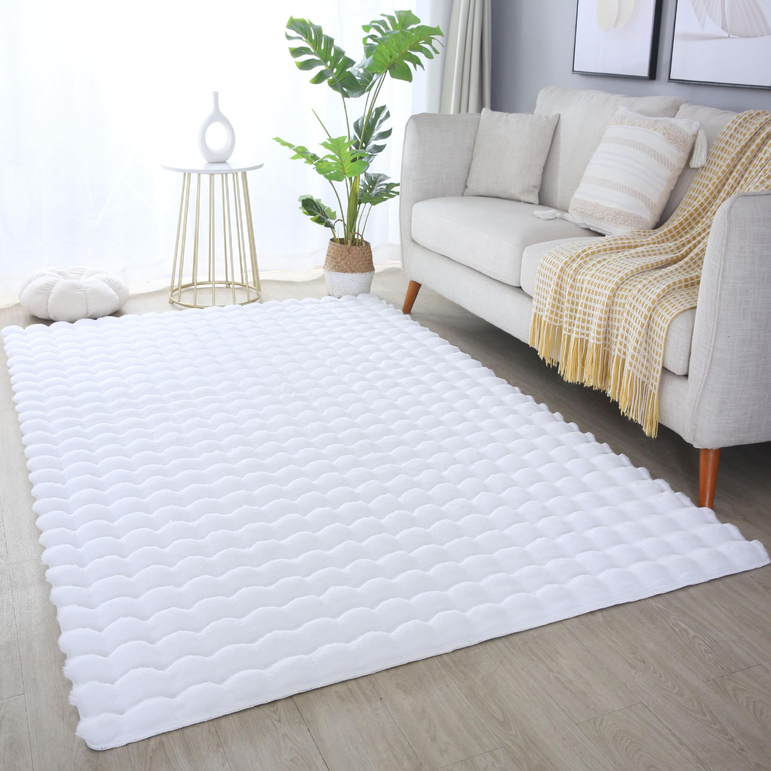 HomebyHome Tapis Blanc 200x290 cm, Effet Fourrure avec Structure Relief et Design Bulles, Ultra Doux et Pelucheux, Idéal Salon et Chambre