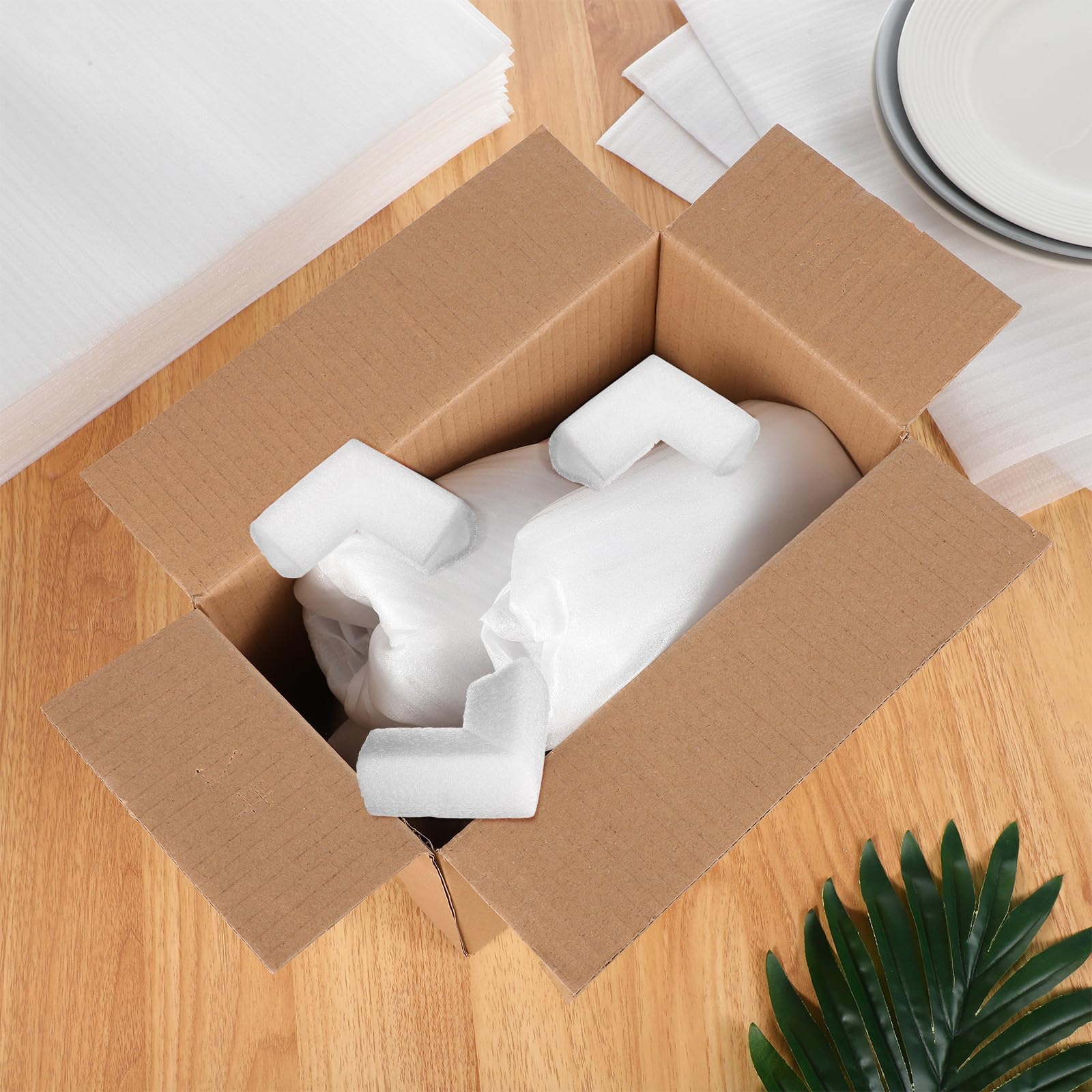 ibasenice Protections D'angle en Mousse Epe Blanc 24 Pièces Légères et Résistantes pour Emballage et Déménagement de Tableaux et Cartons Fragiles
