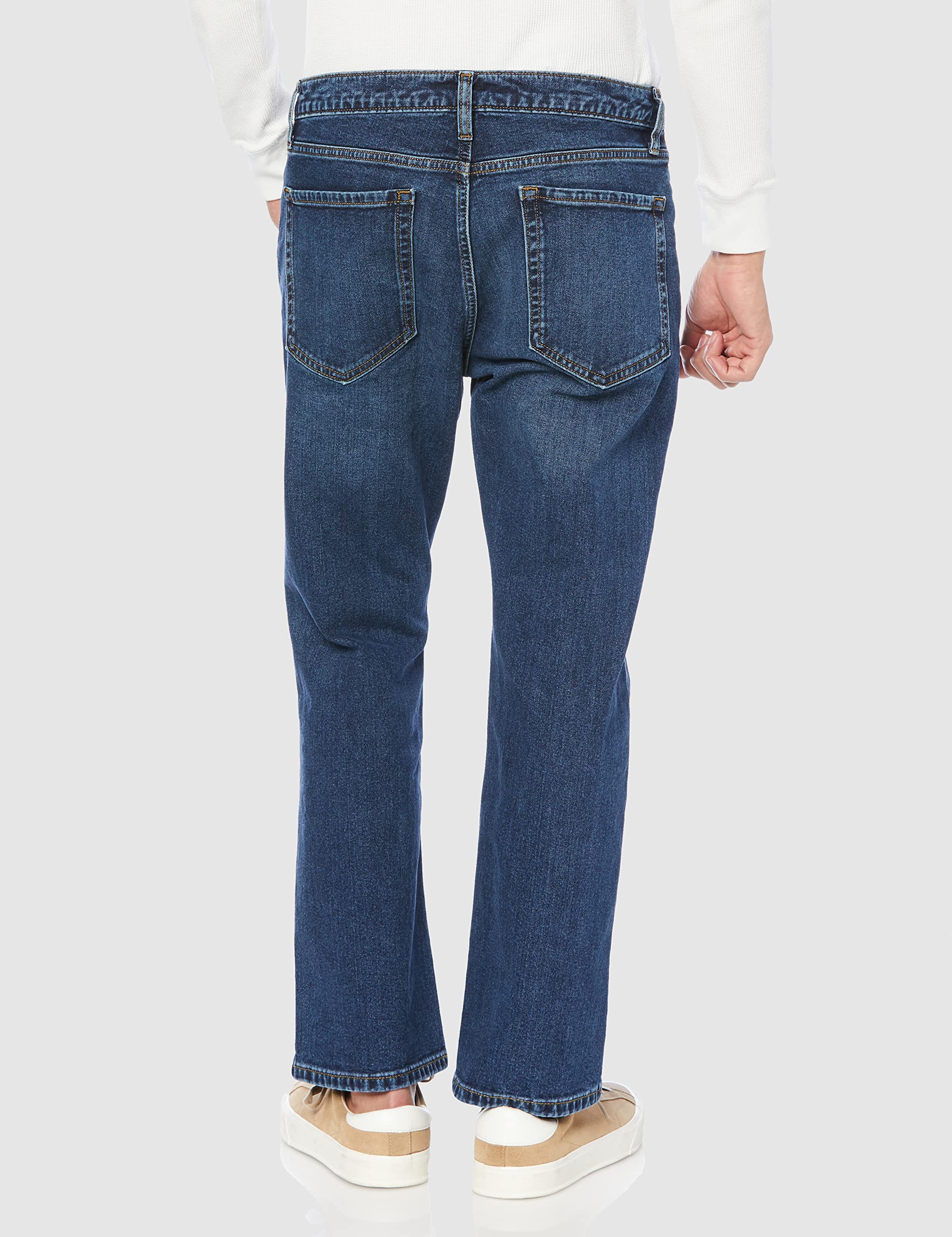 Amazon Essentials Jeans dritti con taglio bootcut - colori fuori produzione Uomo