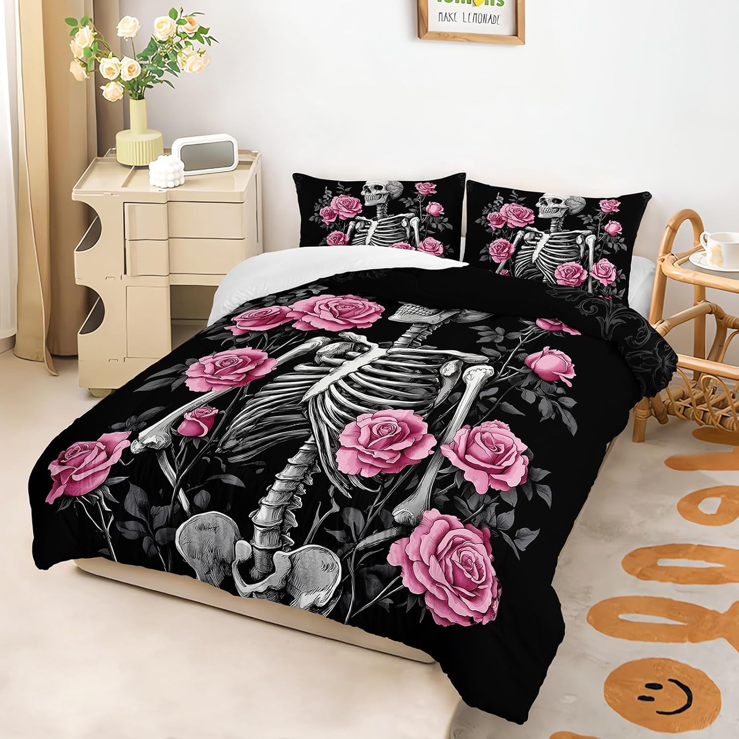 Skull Comforter Set Queen Size, Black Gothic Skull Bedding Set for Boys Men, Pink Rose 3 Pcs Bedding Set Room Decor with 1 Quilt and 2 Pillowcase