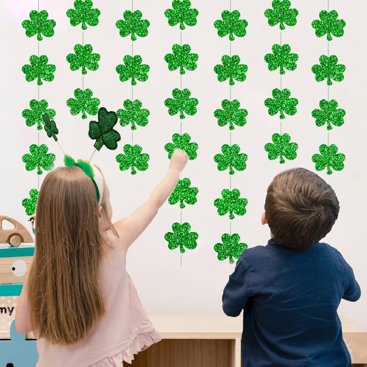 6pcs St.patricks Day Decorations, Shamrock Hanging Garland, Glitter Shamrock Foil String Hanging Garland - Image 4