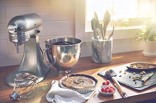 Miniatura 3 de KitchenAid Value Bundle Artisan Series Batidora de Pie con Cabezal Inclinable de 5 Cuartos con Batidor de Borde Flexible Incluido, KSM150FECU, Plata