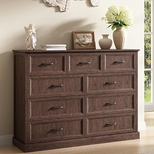 Farmhouse 9 Drawer Dresser for Bedroom, 55 Inch Wide Modern Brown Dresser TV Stand with Large Drawers & Bar Handles, Rustic Wood Chest of Drawers for Bedroom, Living Room, Hallway, Entryway.