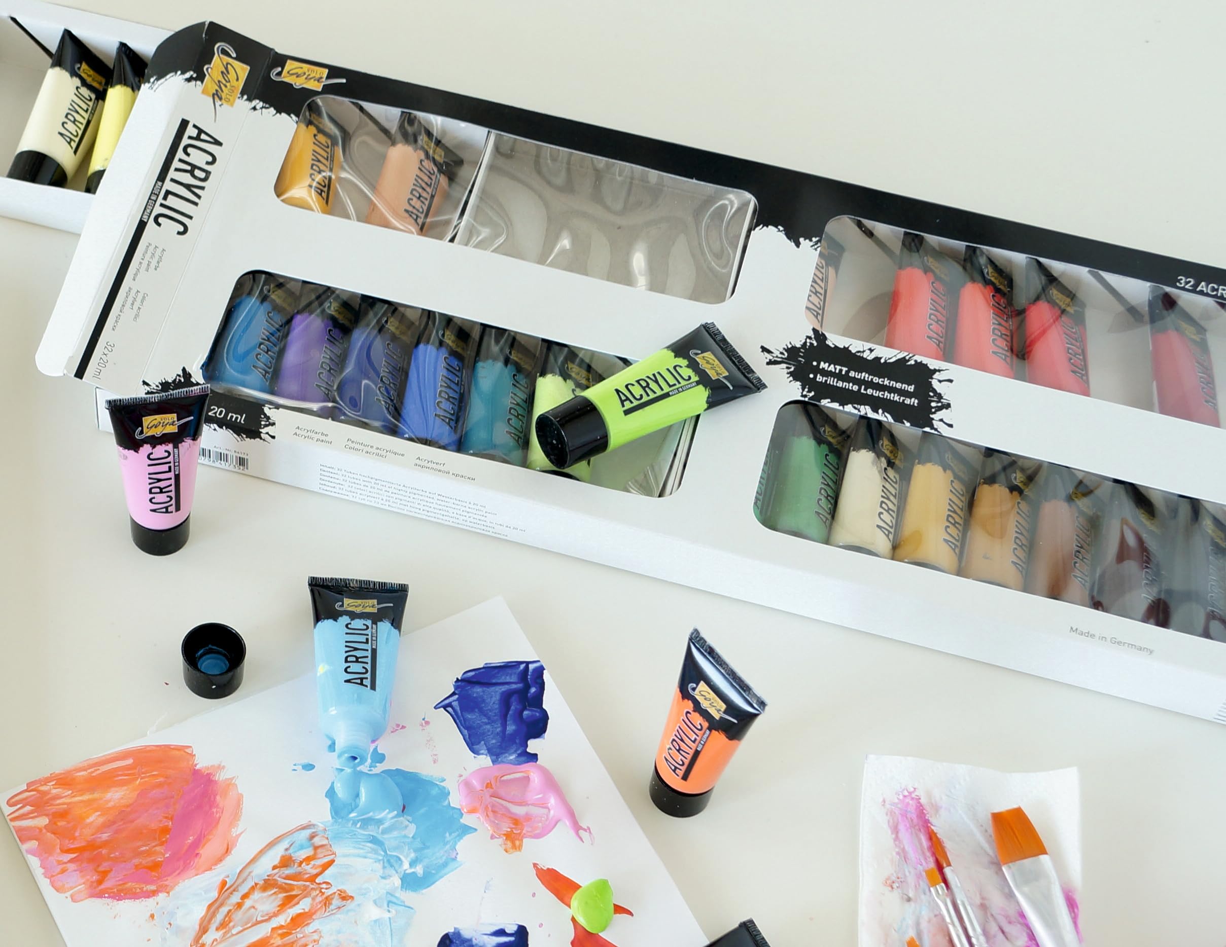 KREUL 35604-84173 - Solo Goya Acrylic Set avec 32 Couleurs en Tubes de 20 ML y Compris 100 ML en Blanc, Peinture Acrylique crémeuse de qualité étude, à Base d'eau, séchage Mat, résistant à l'eau