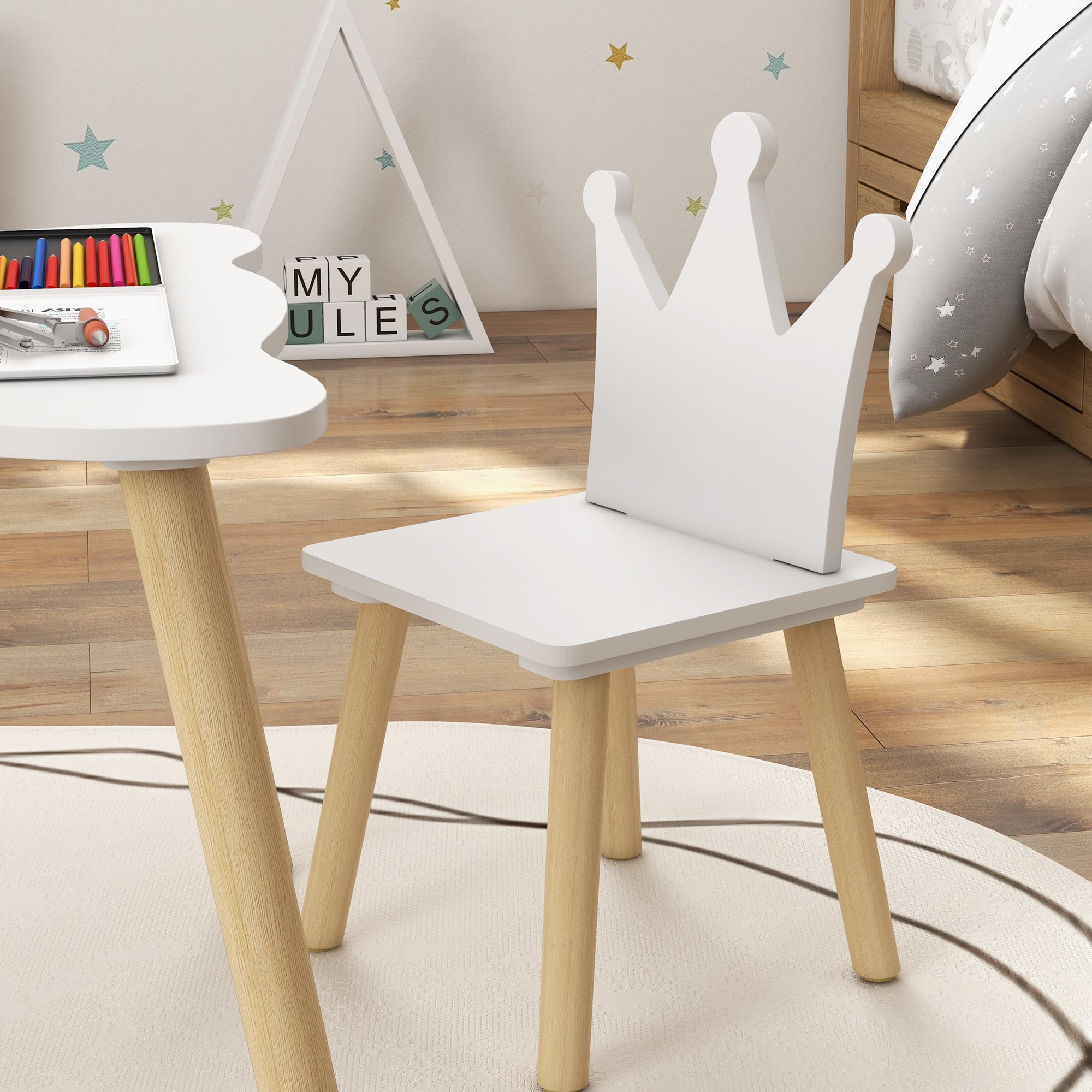 AIYAPLAY Mesa y Sillas Infantiles de 3 Piezas Mesa Infantil con 2 Sillas con Respaldo en Forma de Corona para Niños de 3-6 Años para Sala de Juegos Dormitorio Guardería Blanco