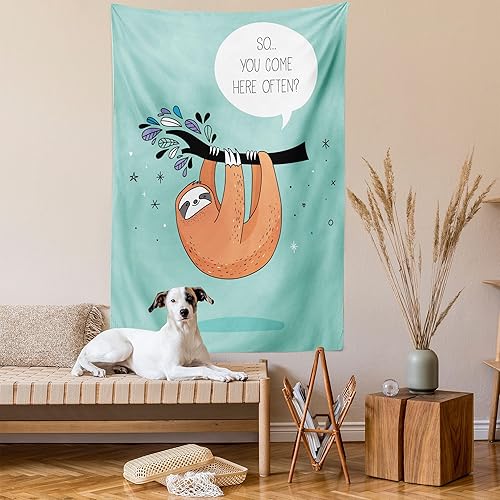 Vista 2 de Ambesonne Tapiz de animales, diseño de dibujos animados, estampado de perezoso con palabras coquetas para que vengas aquí a menudo, imagen