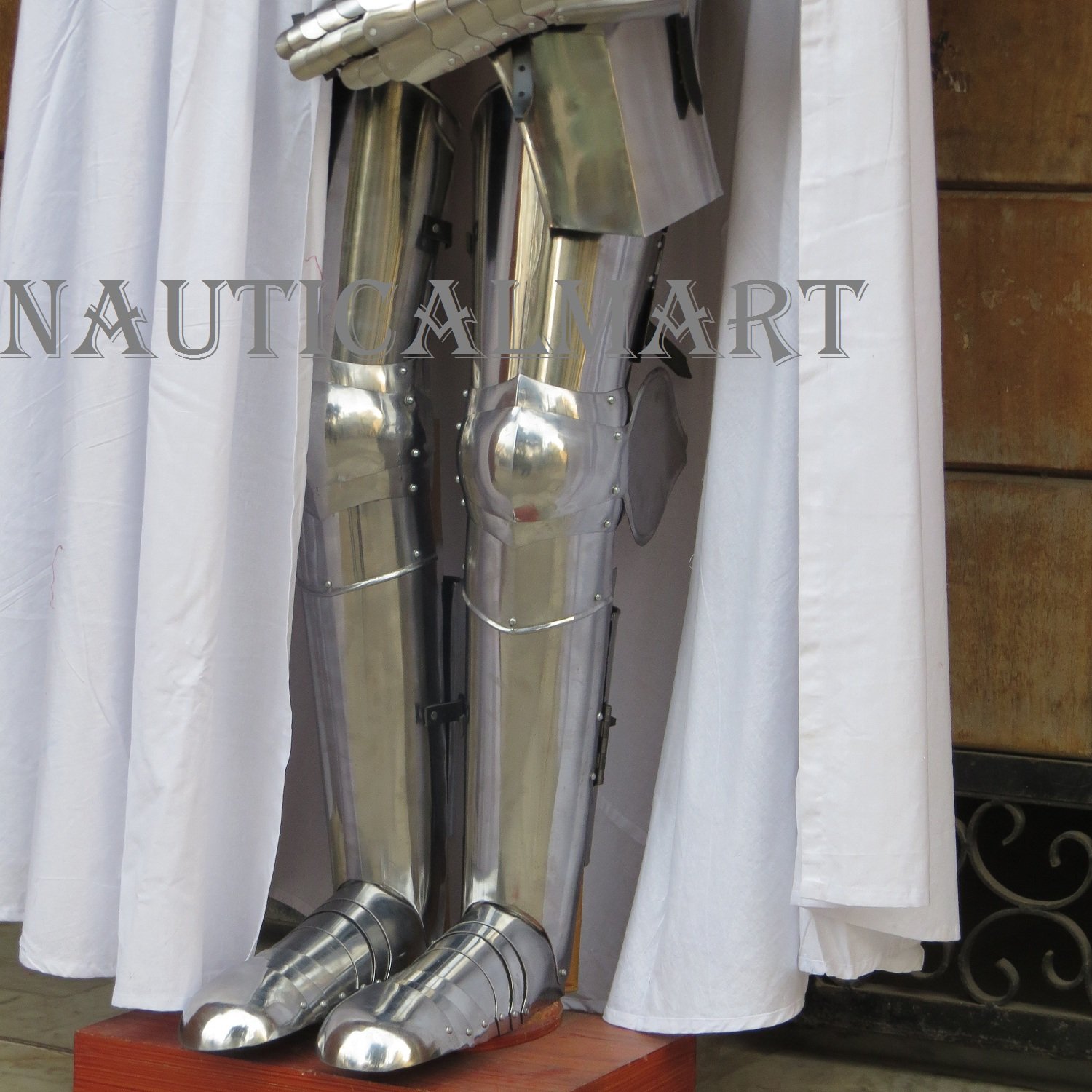 NauticalMart LARP Medieval Armor Leg Guard Steel Adult Halloween Costume