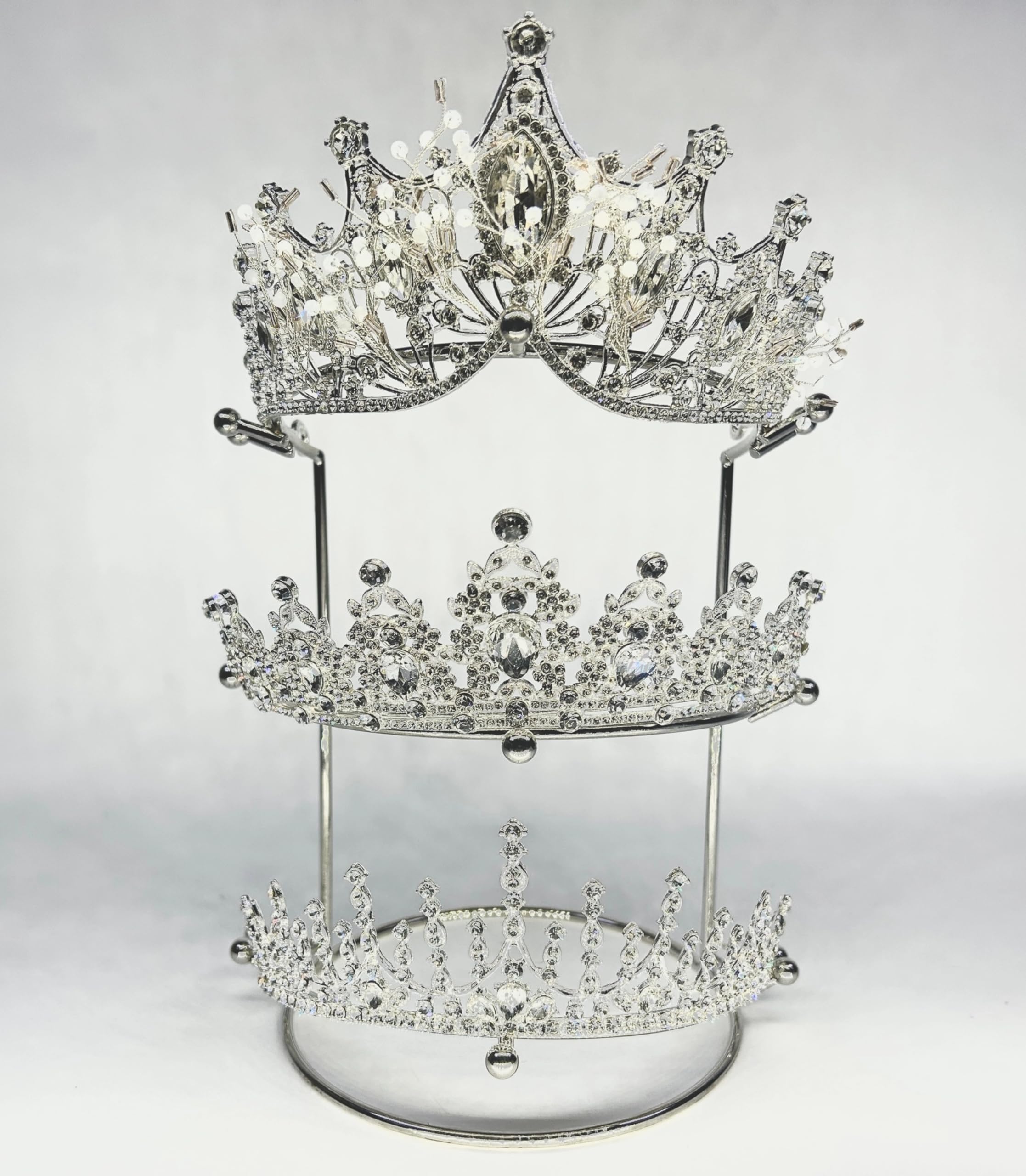 Incredible vintage metal crown, display crown Fabulous Showy/chic Jeweled Antique Gold Ornate Metal Crown  main image 3