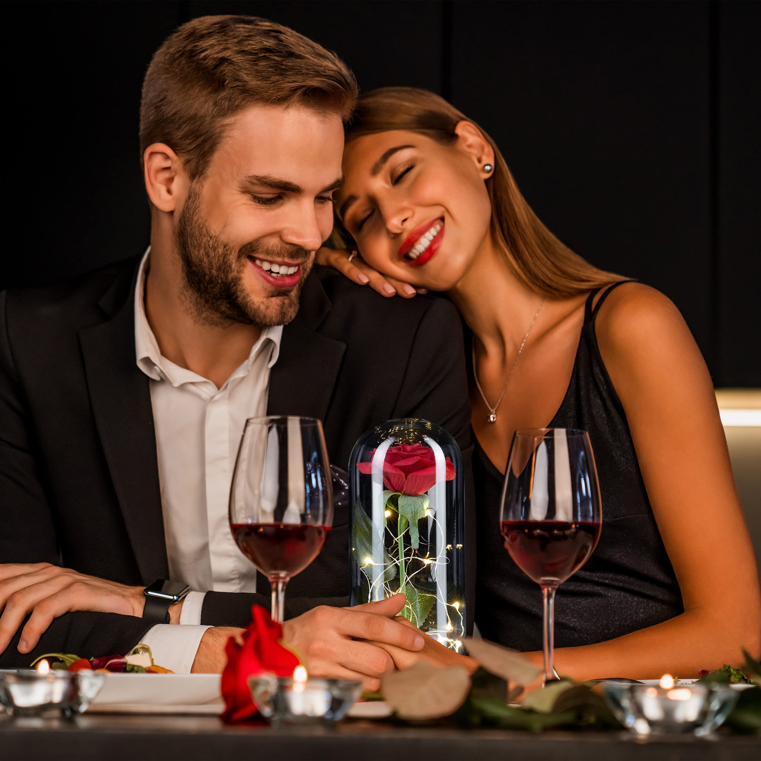 Relaxdays Wieczna róża z łańcuchem świetlnym, prezent dla kobiet, szklana kopuła, drewniana podstawa, piękna i bestia, sztuczna róża, czerwona, 1 sztuka