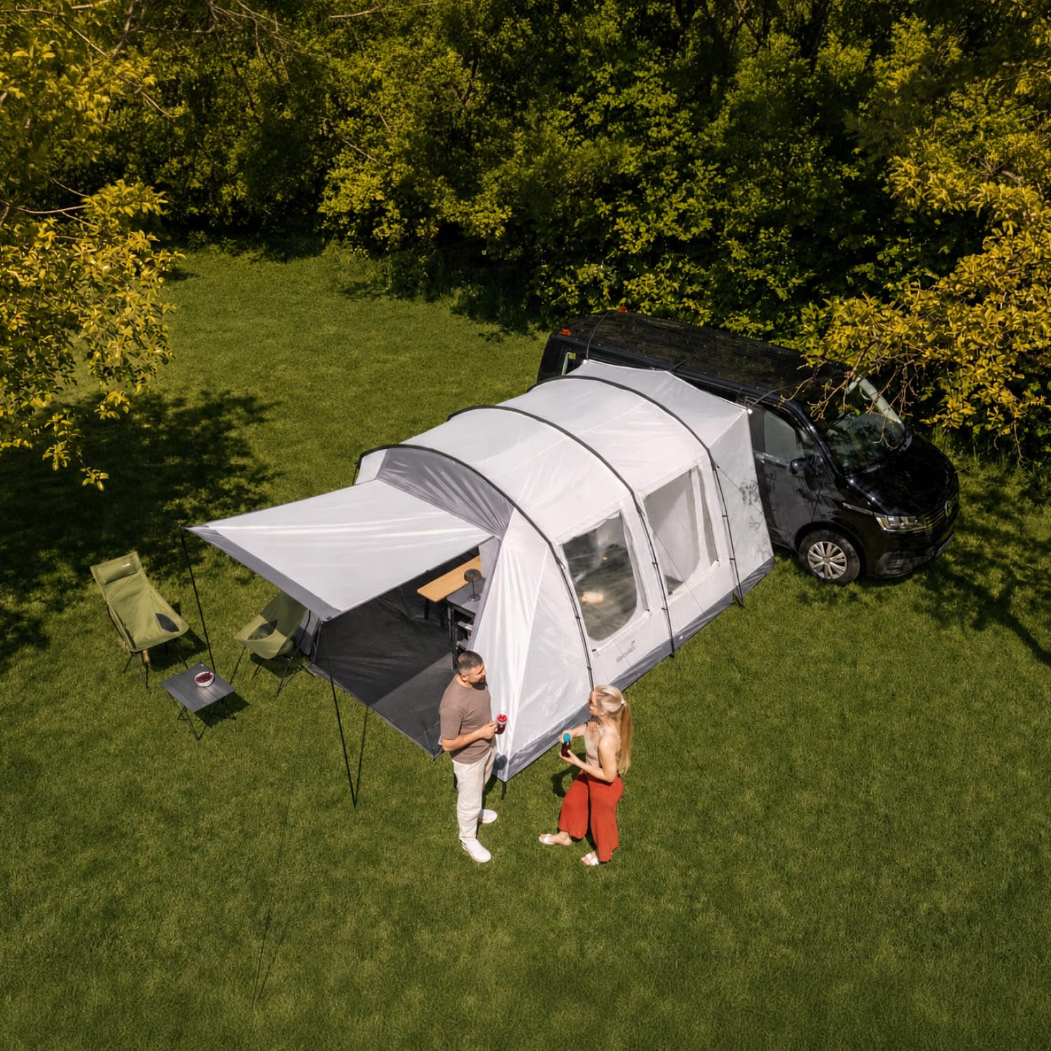 Skandika Busvorzelt Camper Tramp 2 Protect XL | Vorzelt für 2-4 Personen, eingenähter Boden, wasserdicht, 3000 mm Wassersäule, freistehend nutzbar | Zelt für Van, Minivan, Outdoor, Camping, Roadtrip