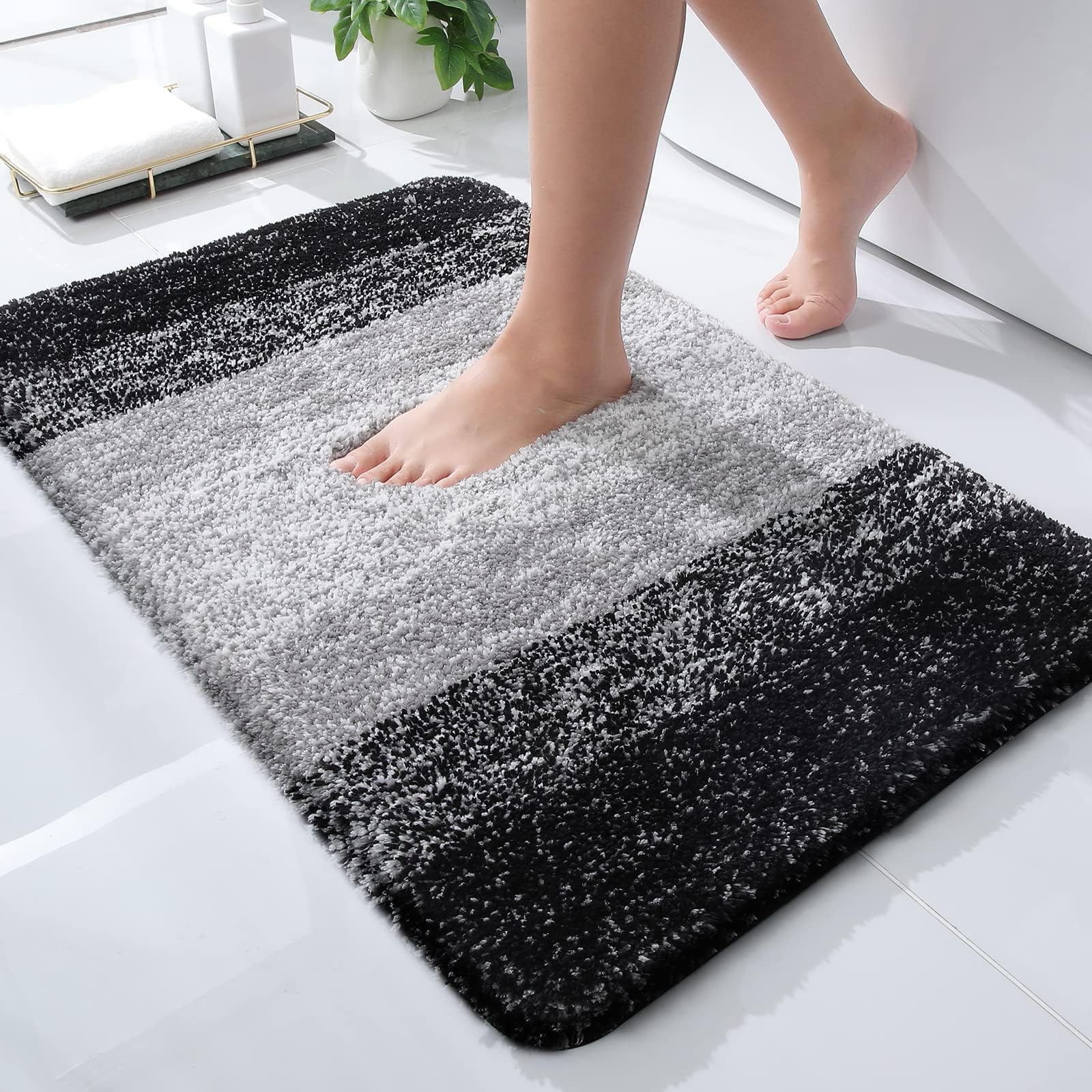 Tapis Salle De Bain Microfibre Poils Longs 45x65 Cm - Super Absorbant, Antidérapant, Lavable En Machine - Gris Foncé